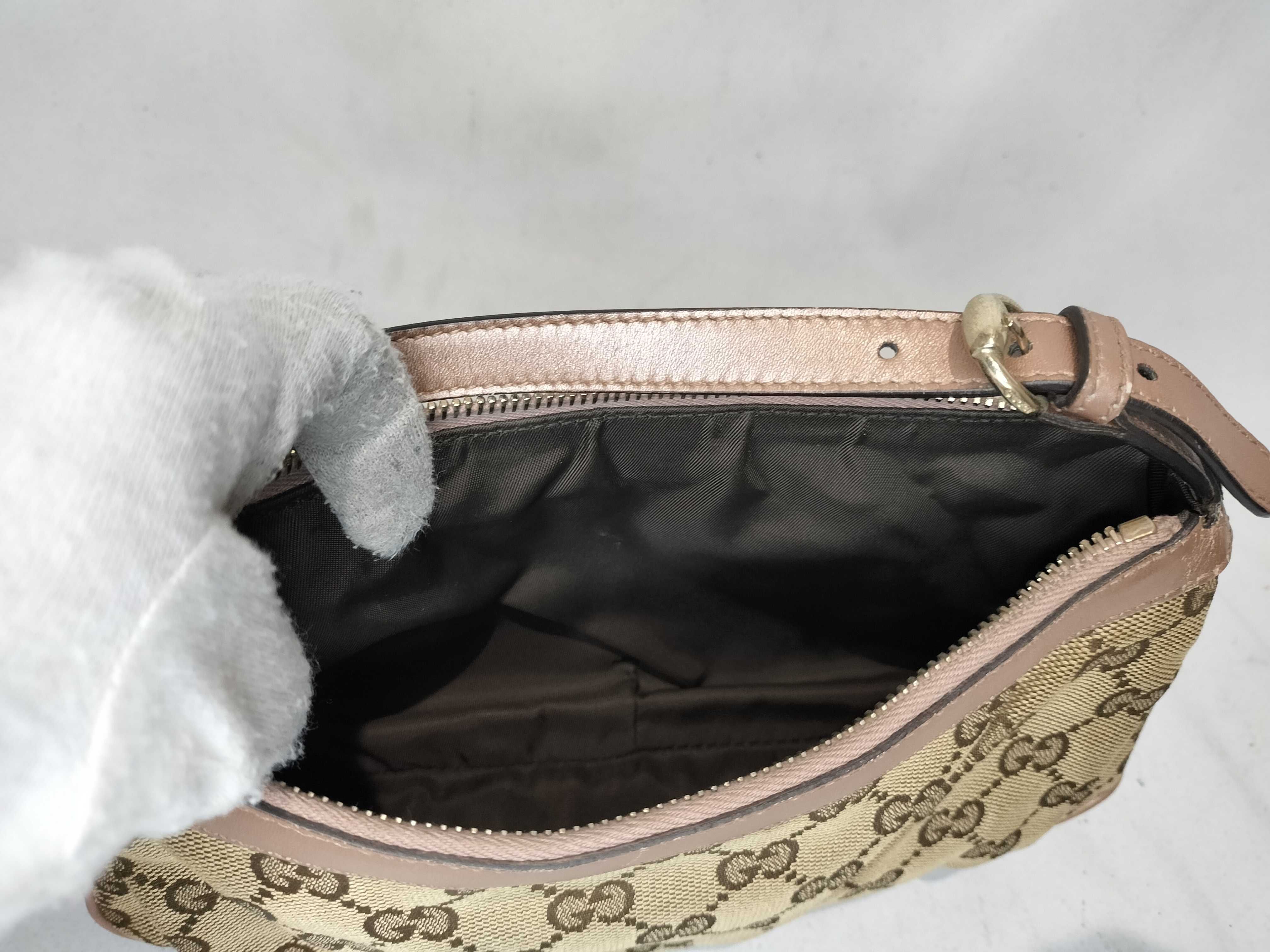 Pink Canvas GG Monogram Heart Zipper Pull Shoulder Bag No. 1 Handbag — view 9