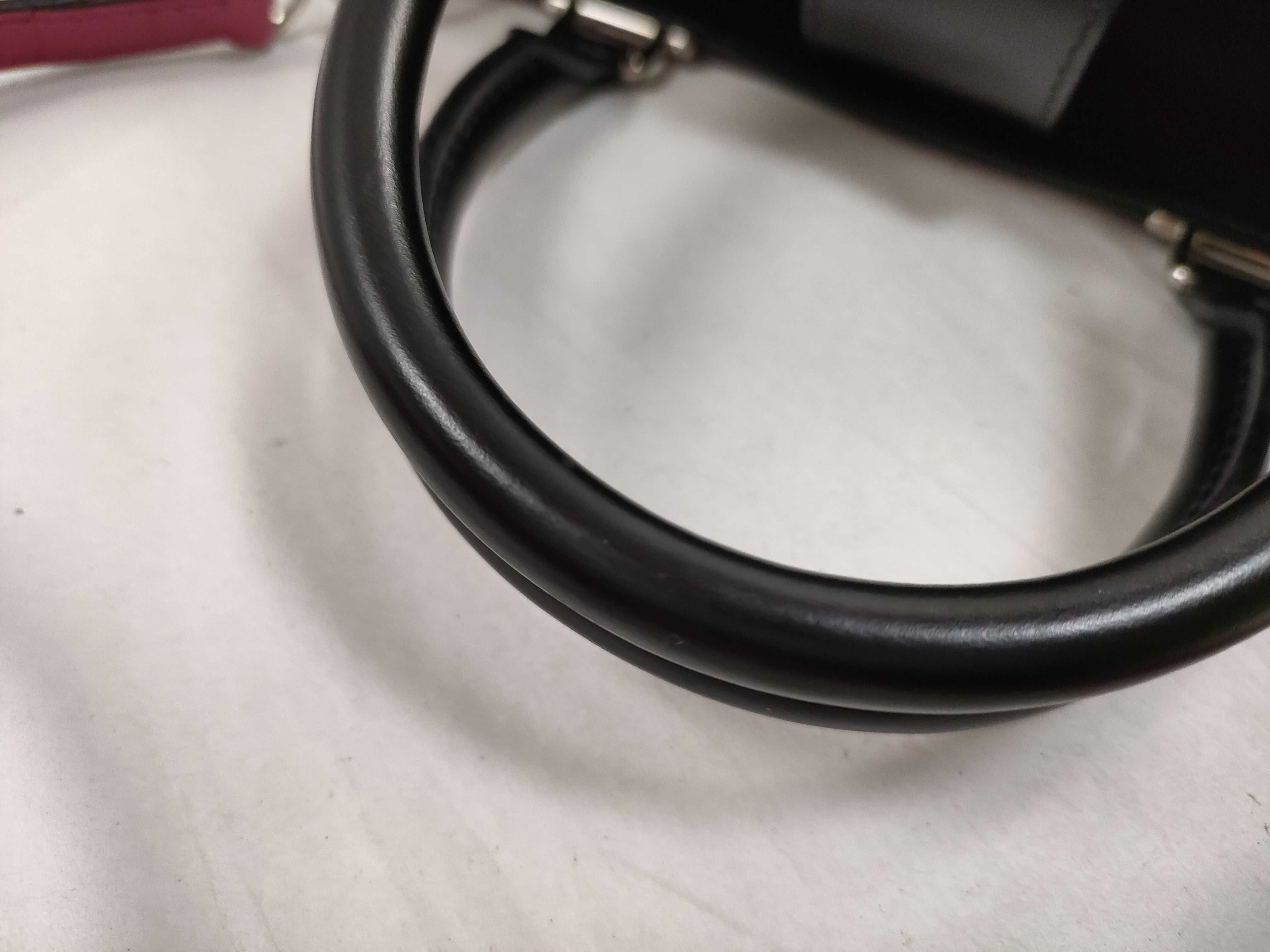 Epi Louis Vuitton Epi Handbag — view 4