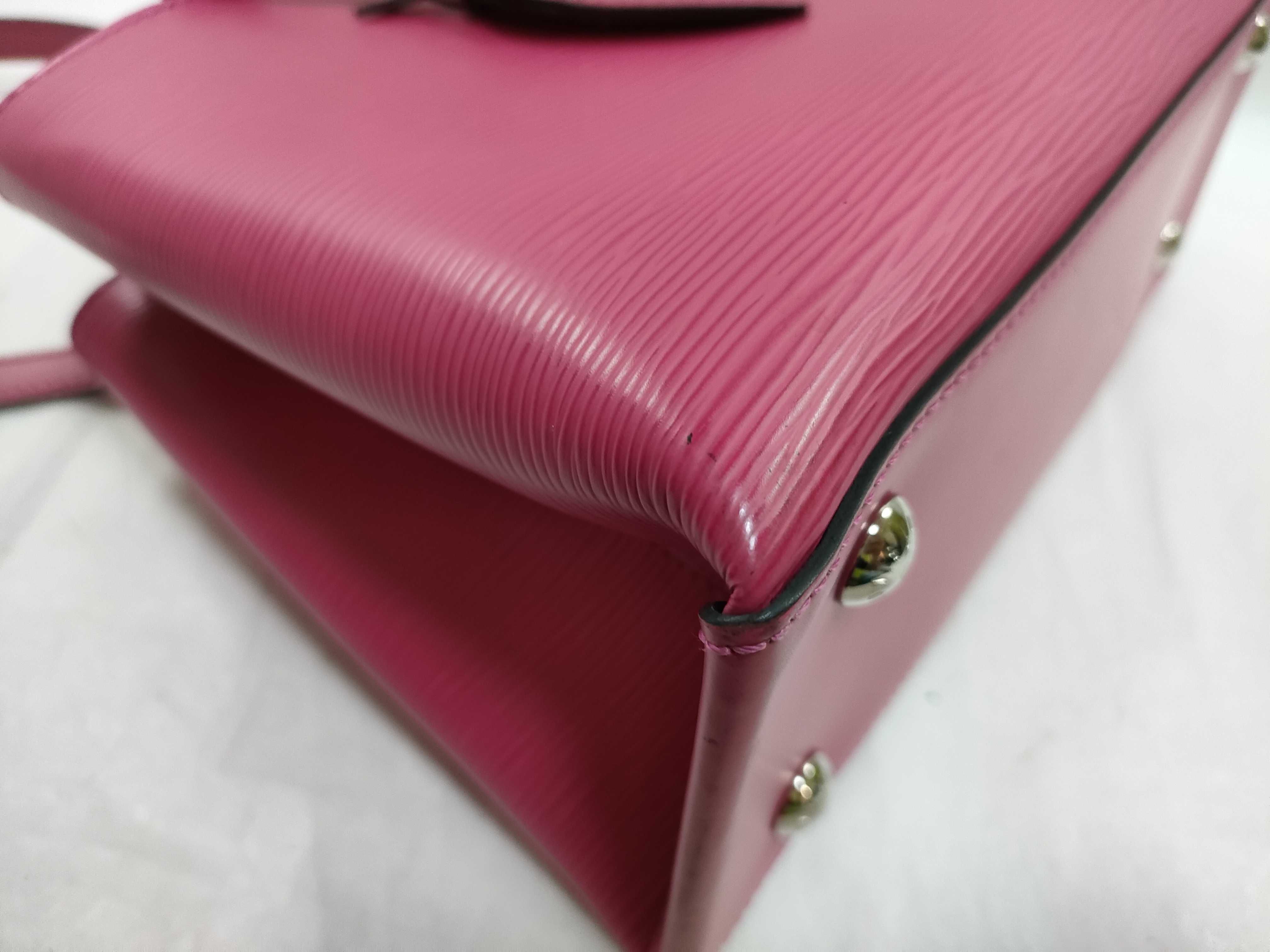 Epi Louis Vuitton Epi Handbag — view 8