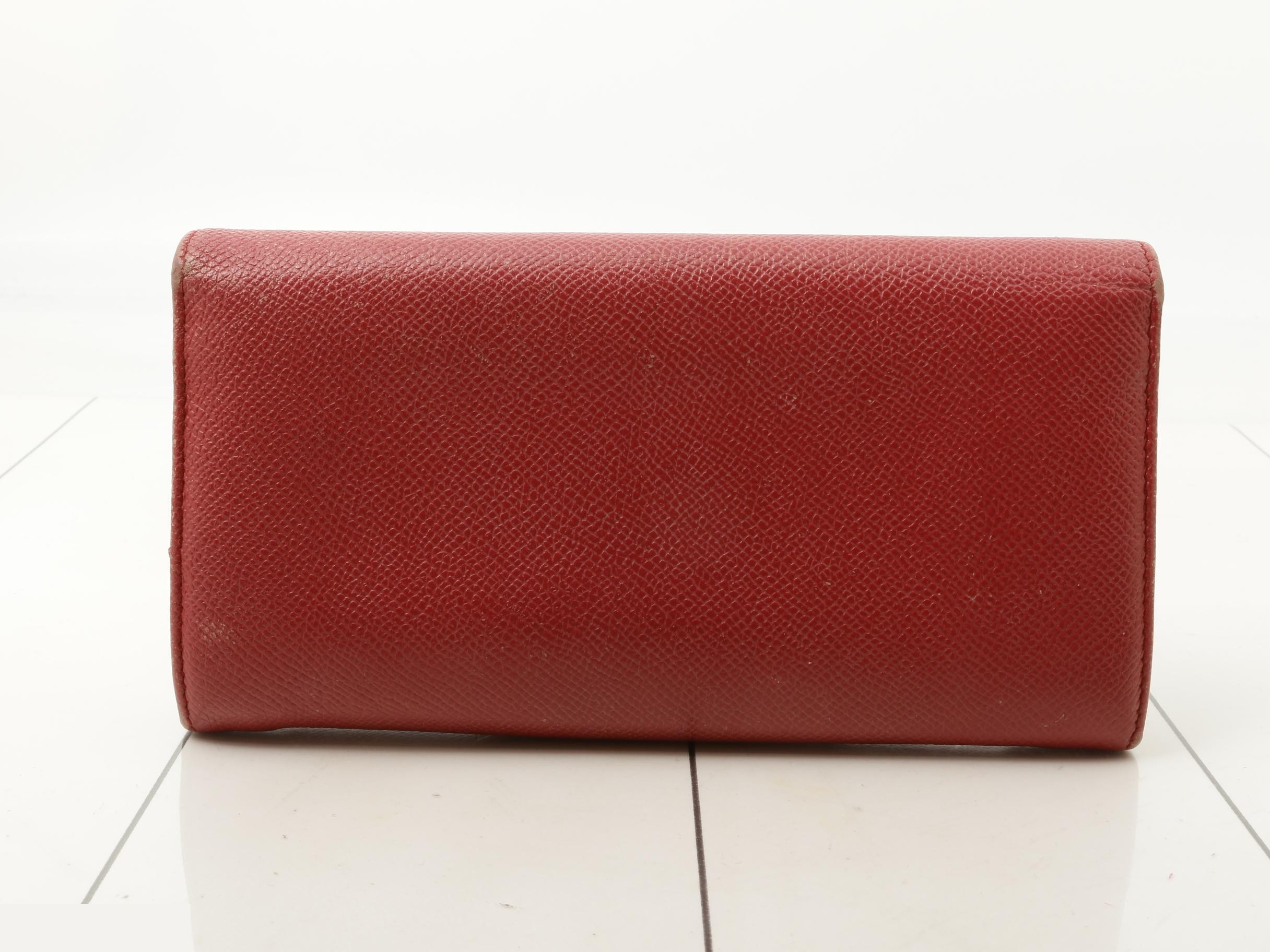 Other lines: Bags and Wallets — view 2