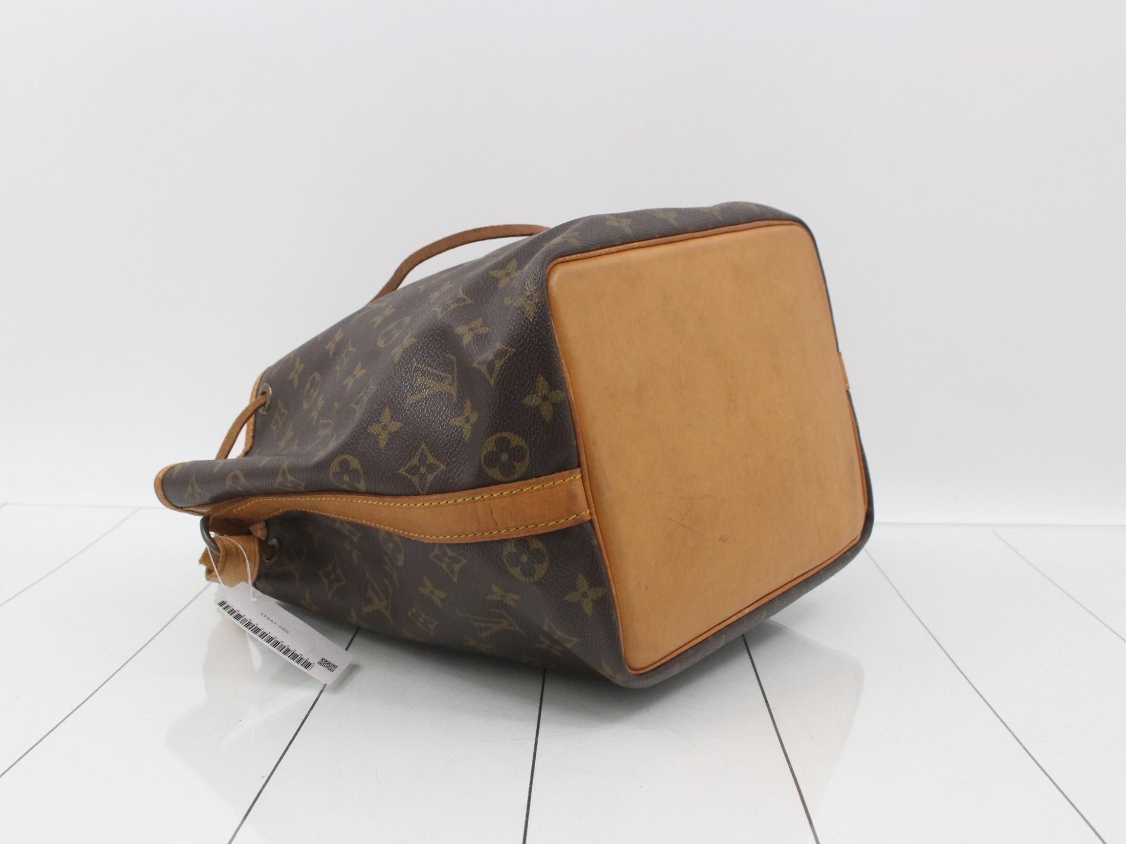 Noe Monogram Handbag — view 5
