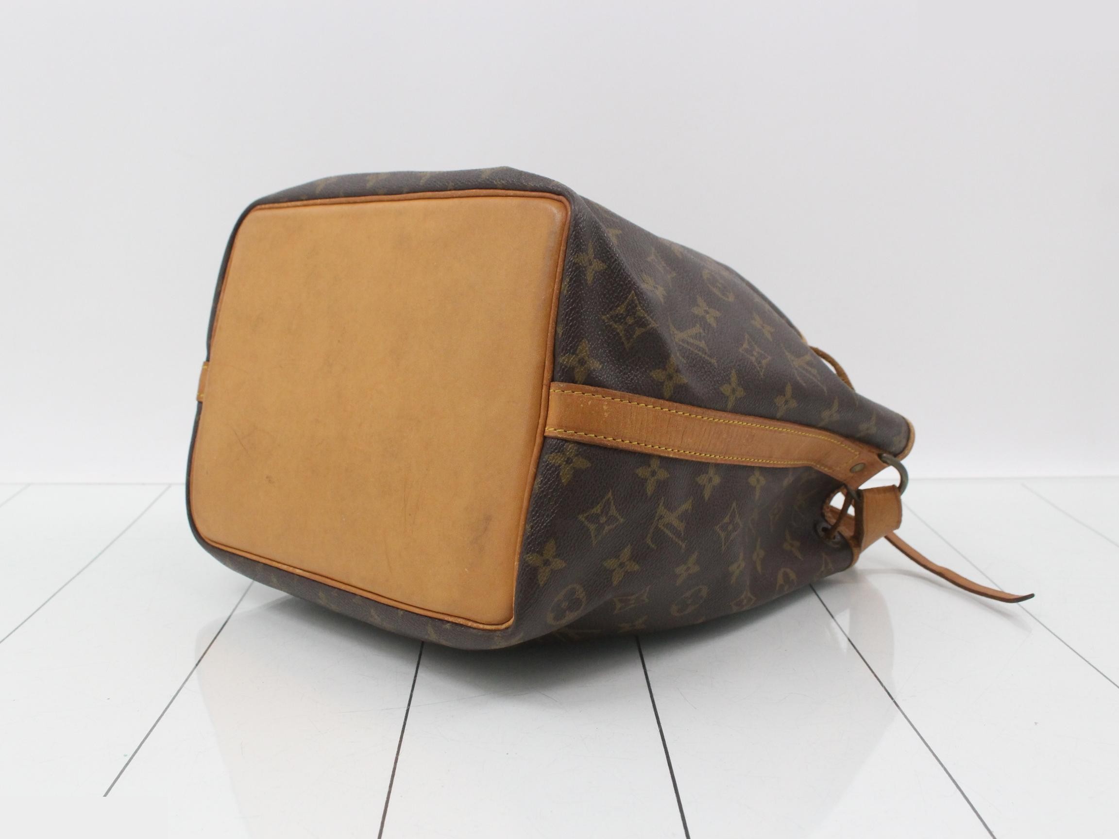 Noe Monogram Handbag — view 6