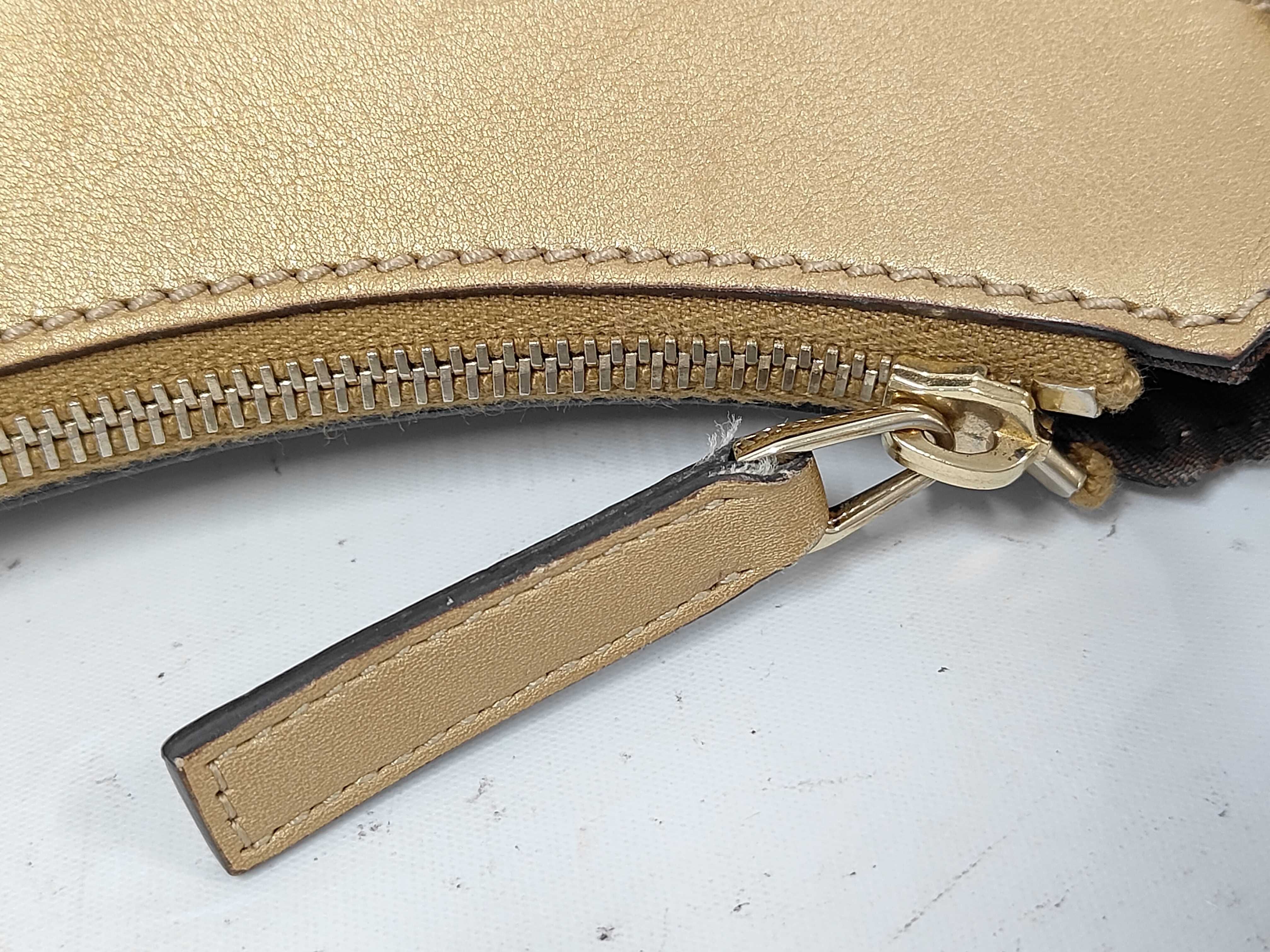handbag — view 8