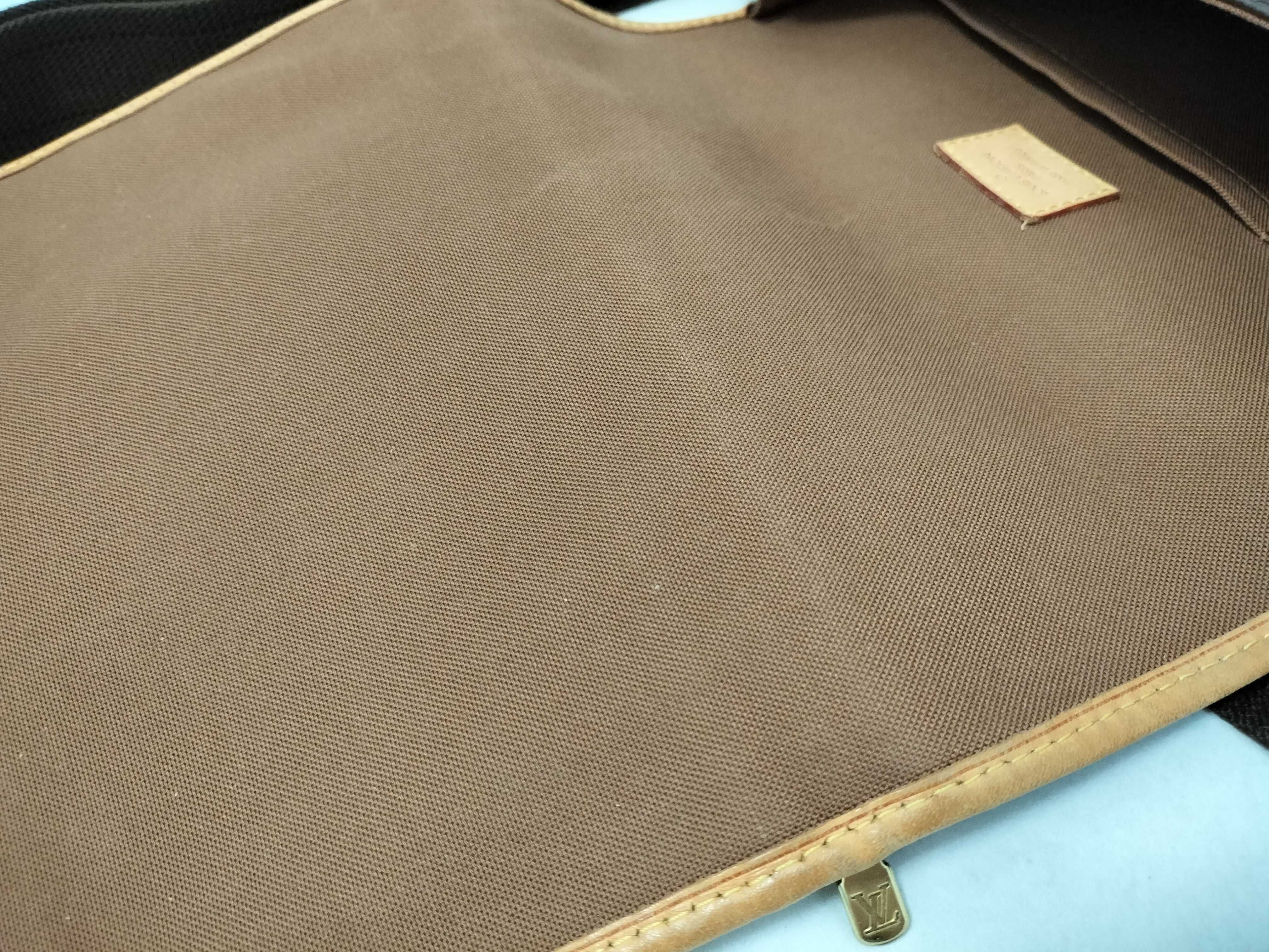 Monogram Messenger Bosphore PM M40106 MI2071 Shoulder Bag — view 13