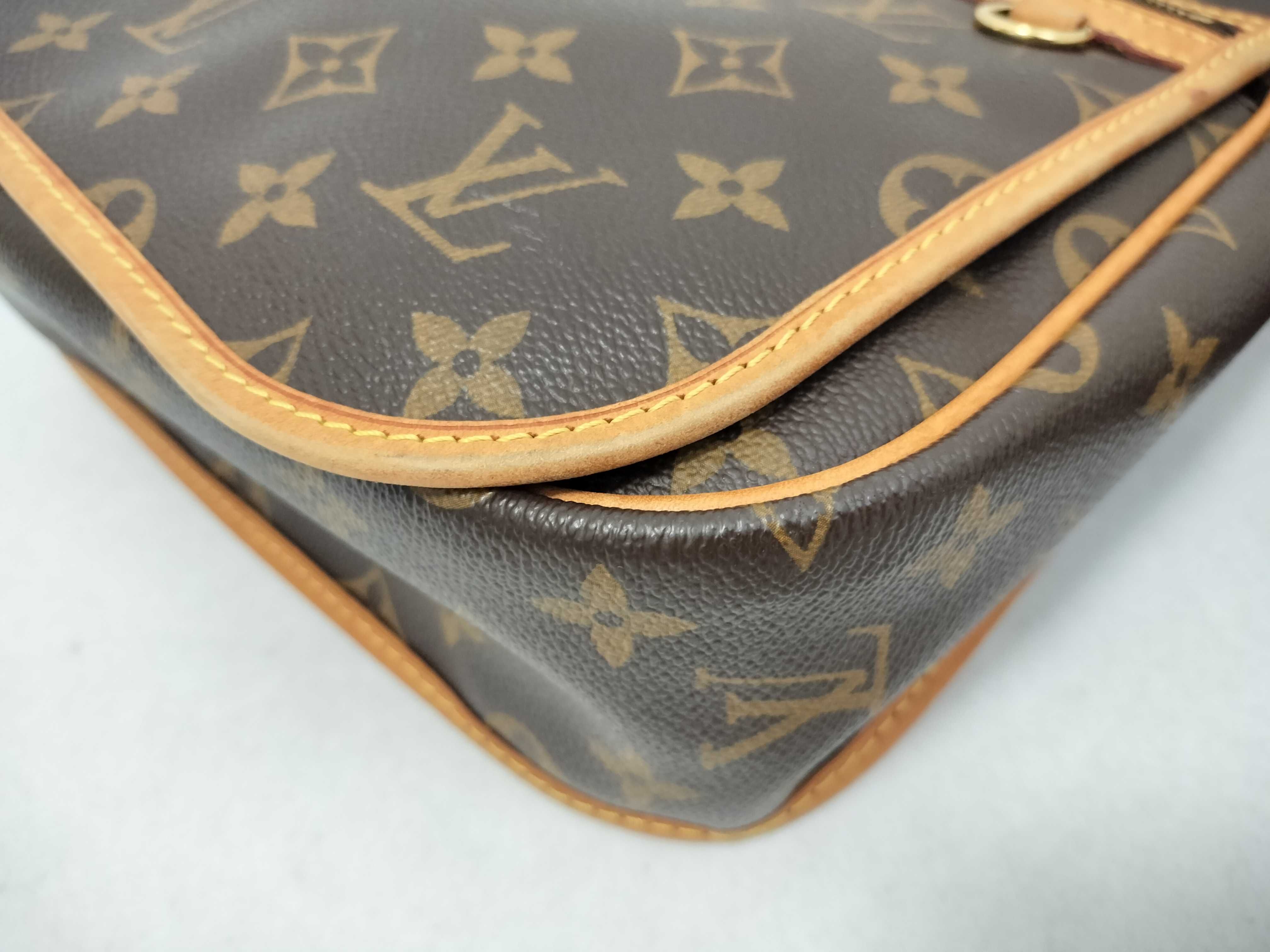Monogram Messenger Bosphore PM M40106 MI2071 Shoulder Bag — view 6
