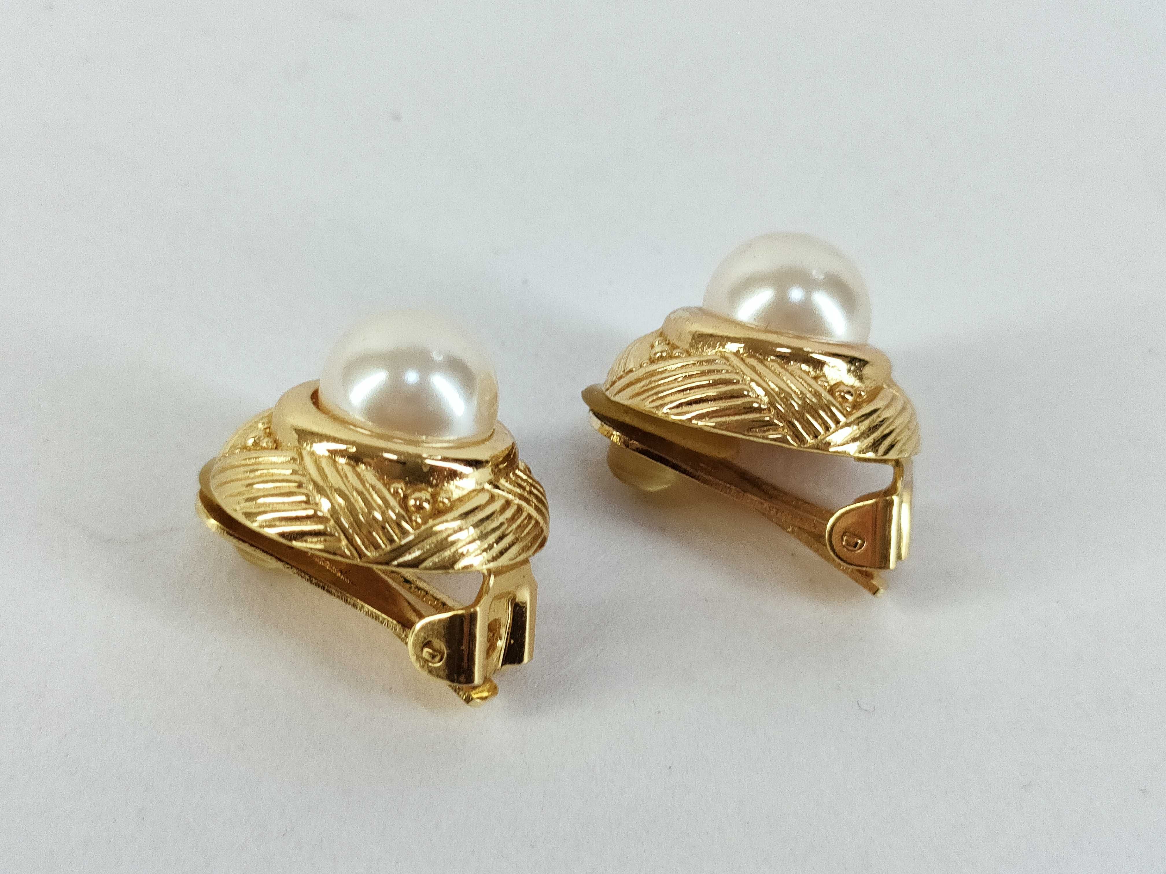 Earrings (Precious Metal) Pearl-like Earrings — view 2