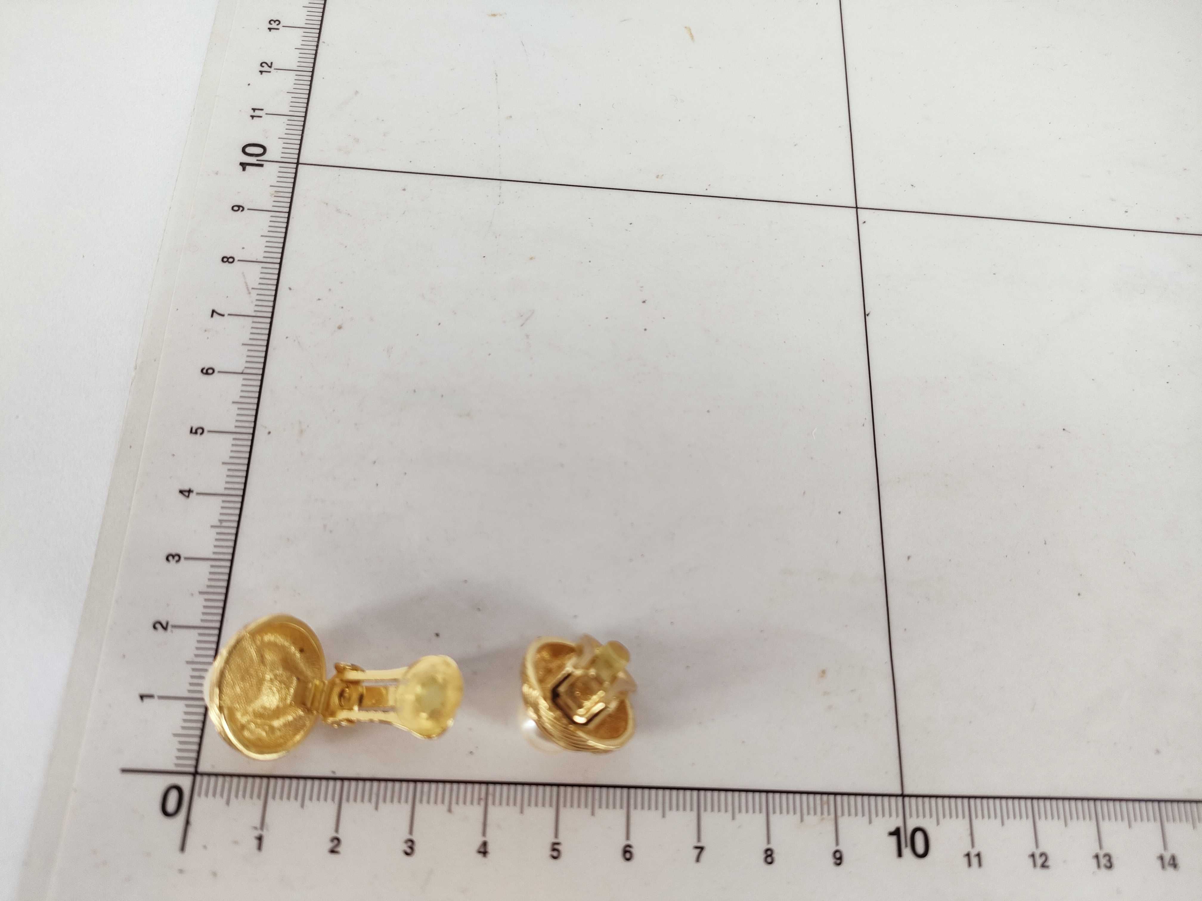 Earrings (Precious Metal) Pearl-like Earrings — view 10