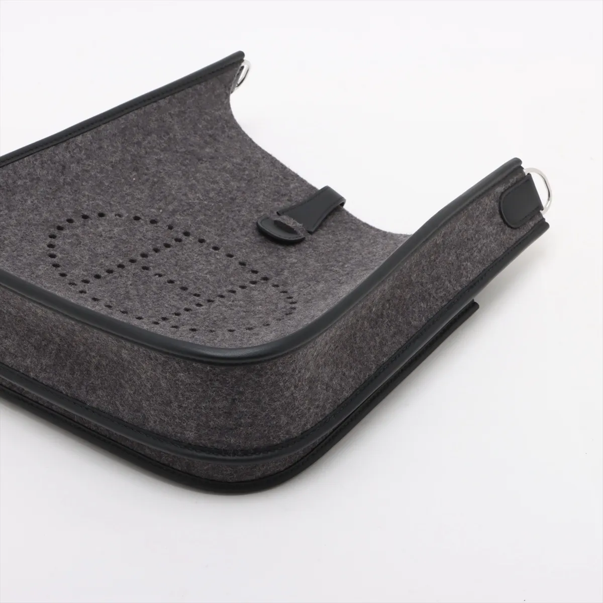 Evelyne 3 29 PM Felt Grey x Black Silver Hardware Year: 2020 — view 3