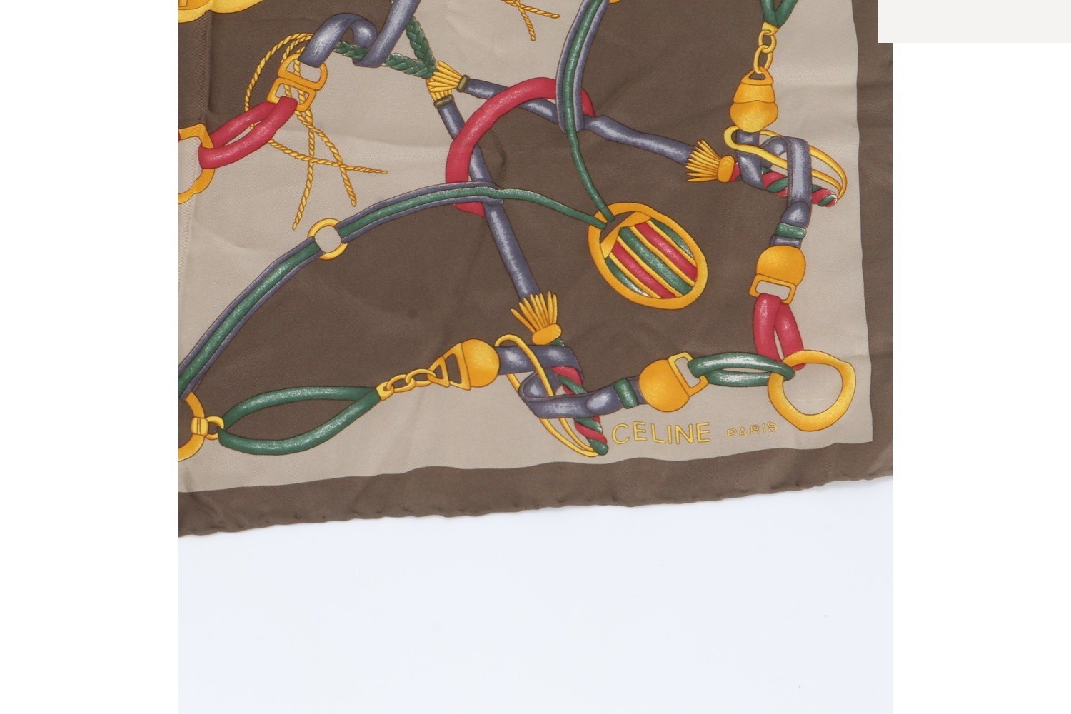 Other lines: Small items, accessories, scarves — view 5