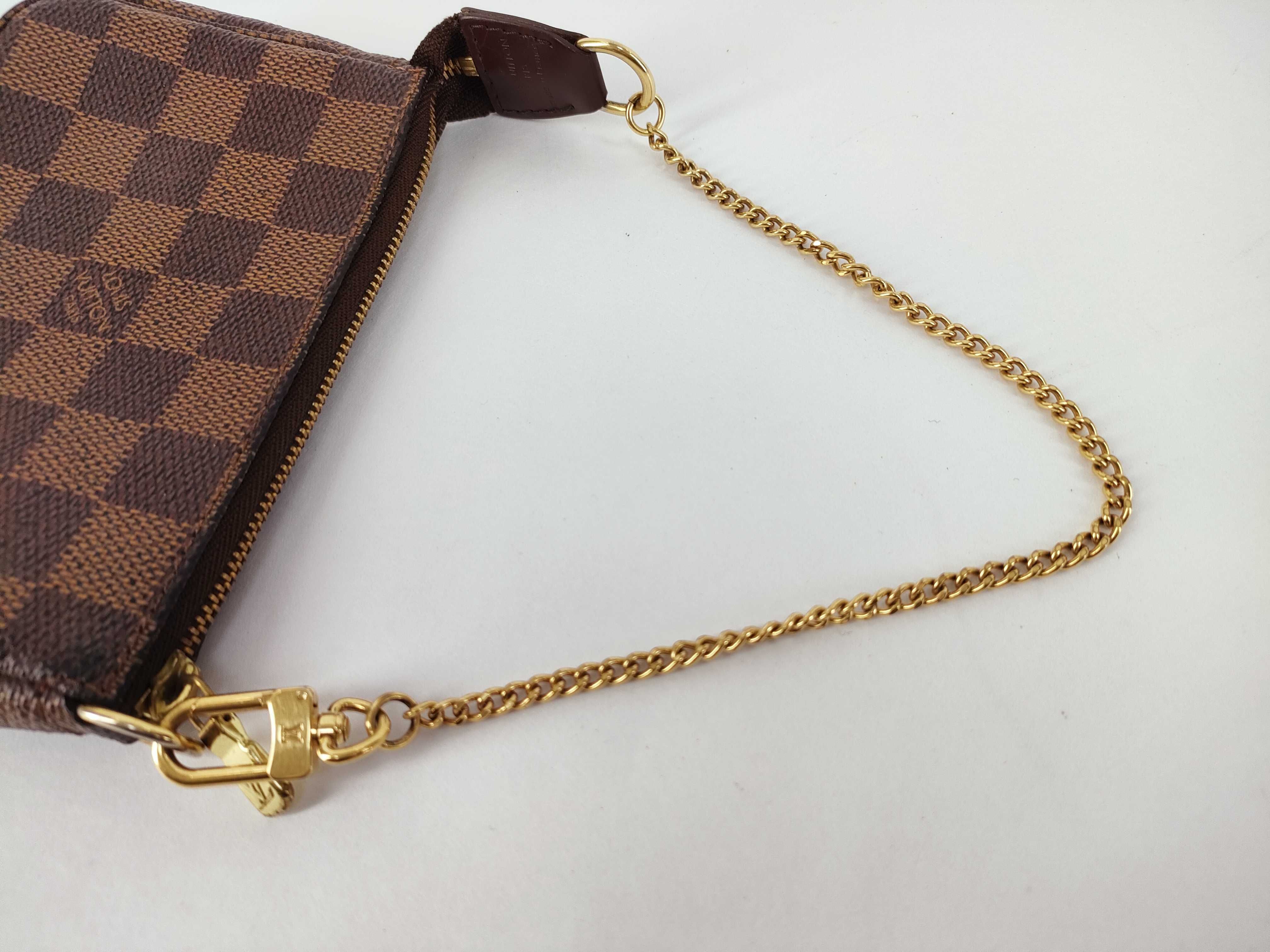 Damier Louis Vuitton Damier Mini Pochette Accessoires Pouch — view 3