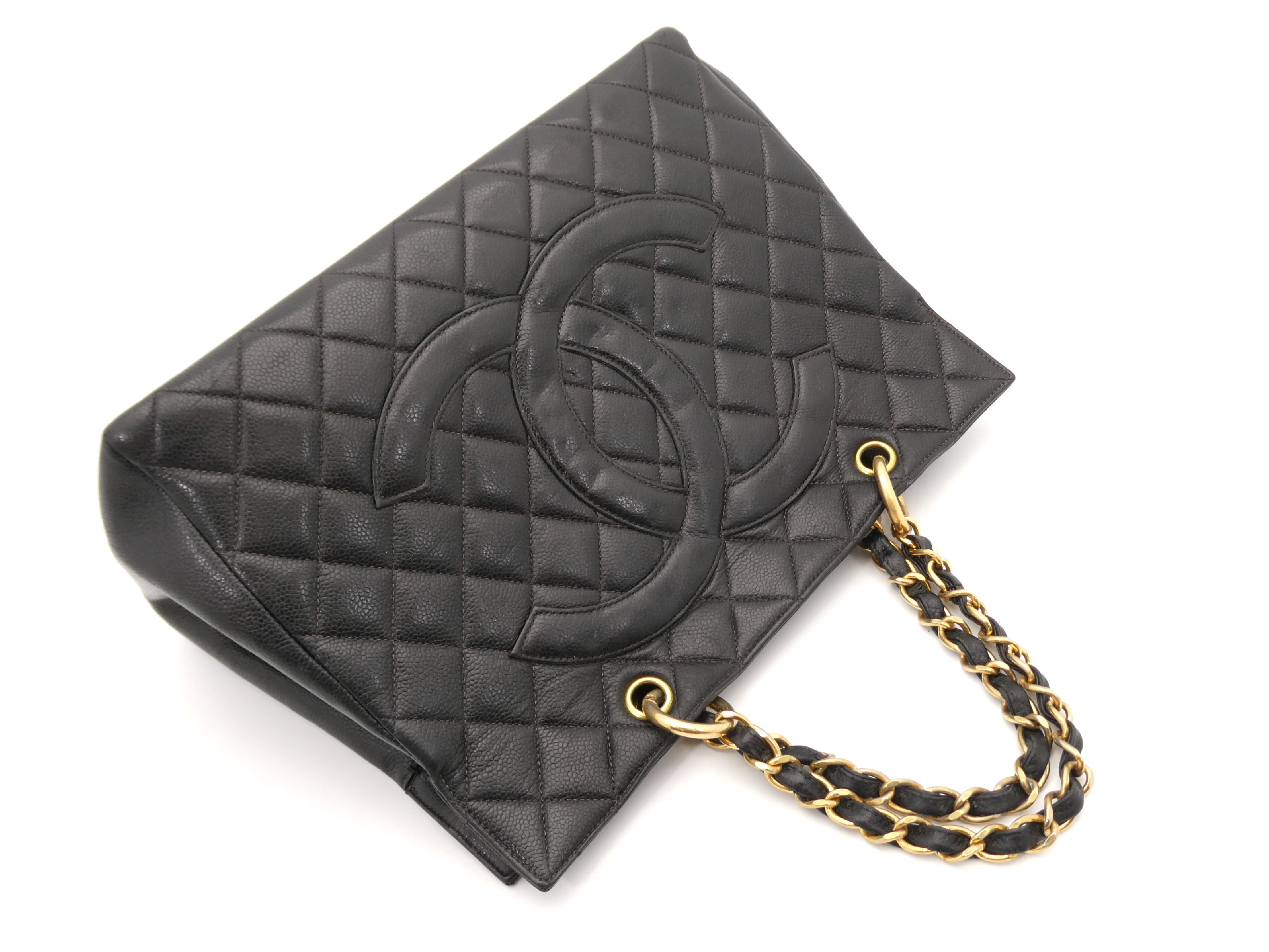 Matelassé Coco Mark Caviar Skin Chain Tote Bag — view 6