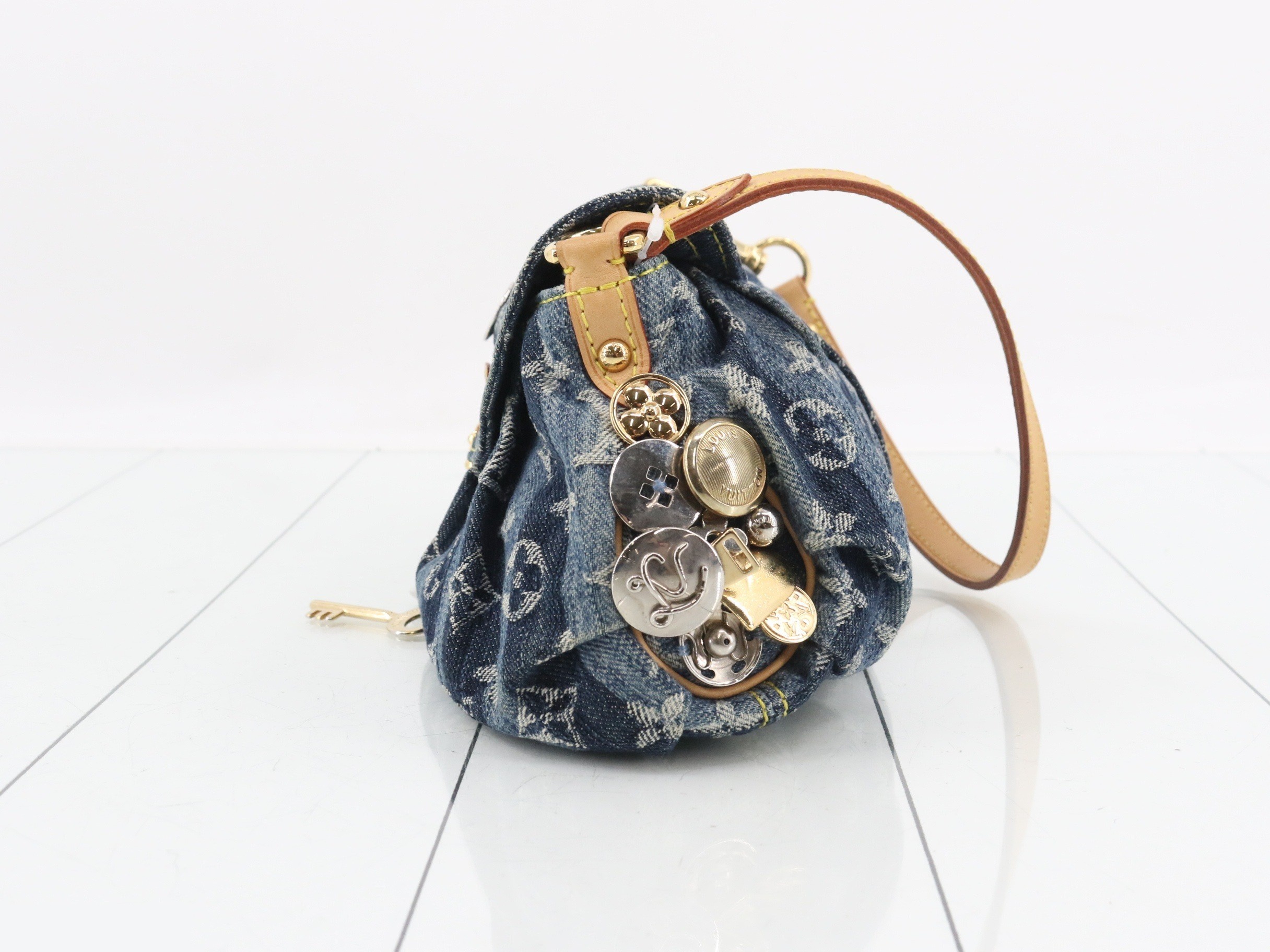 M95332 Monogram Denim Mini Pleaty Raye Customizable — view 3