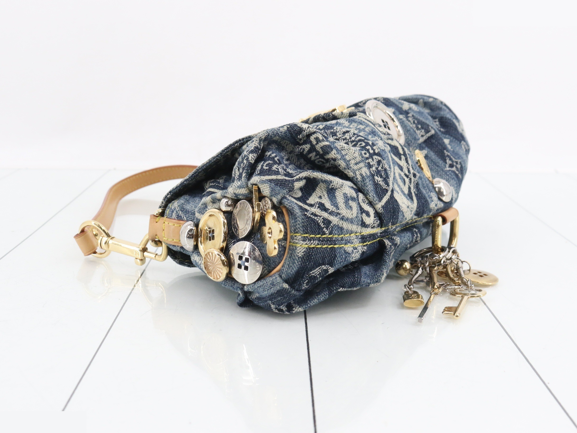 M95332 Monogram Denim Mini Pleaty Raye Customizable — view 5