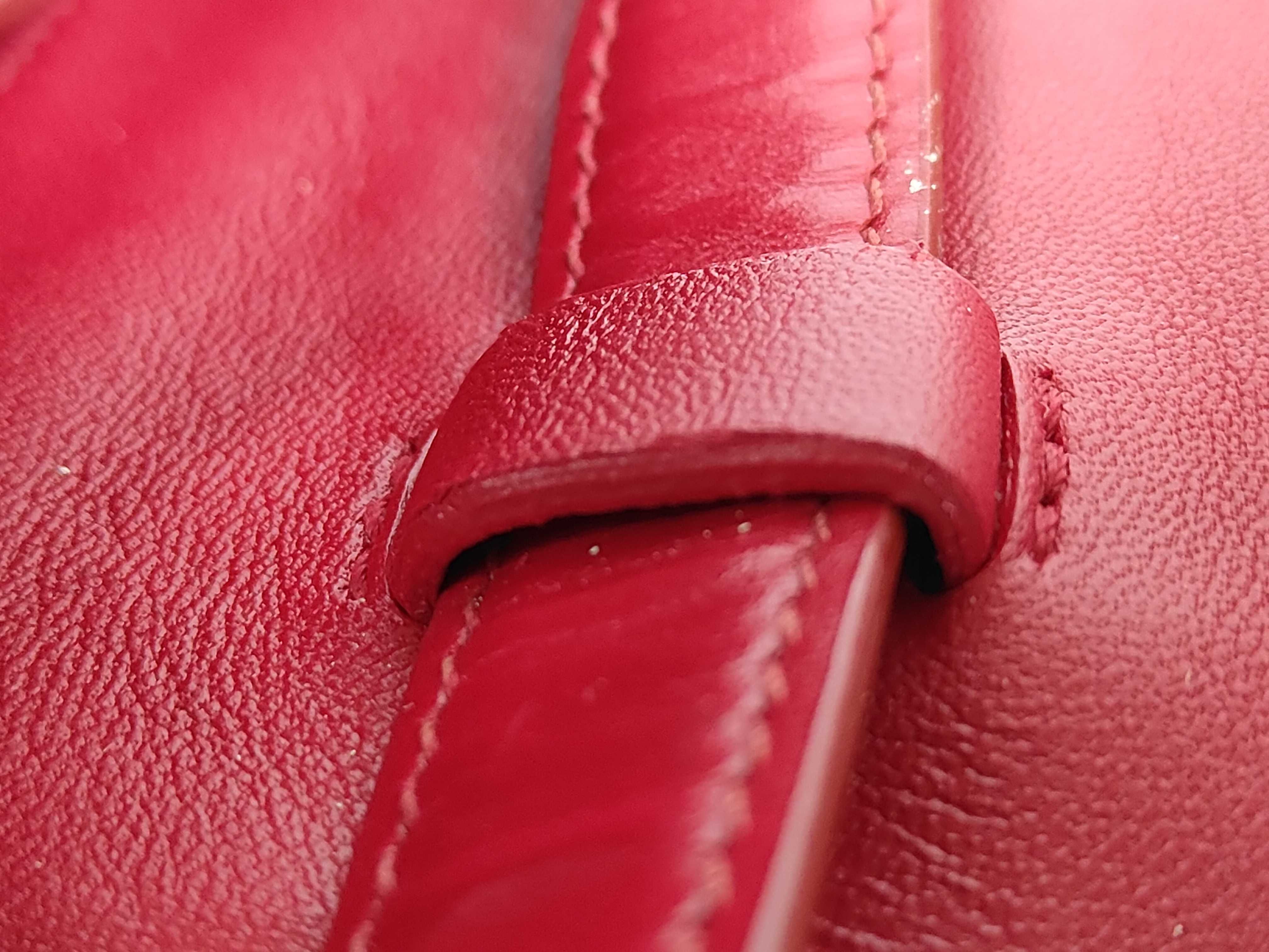 Classic Box Shoulder Bag — view 5