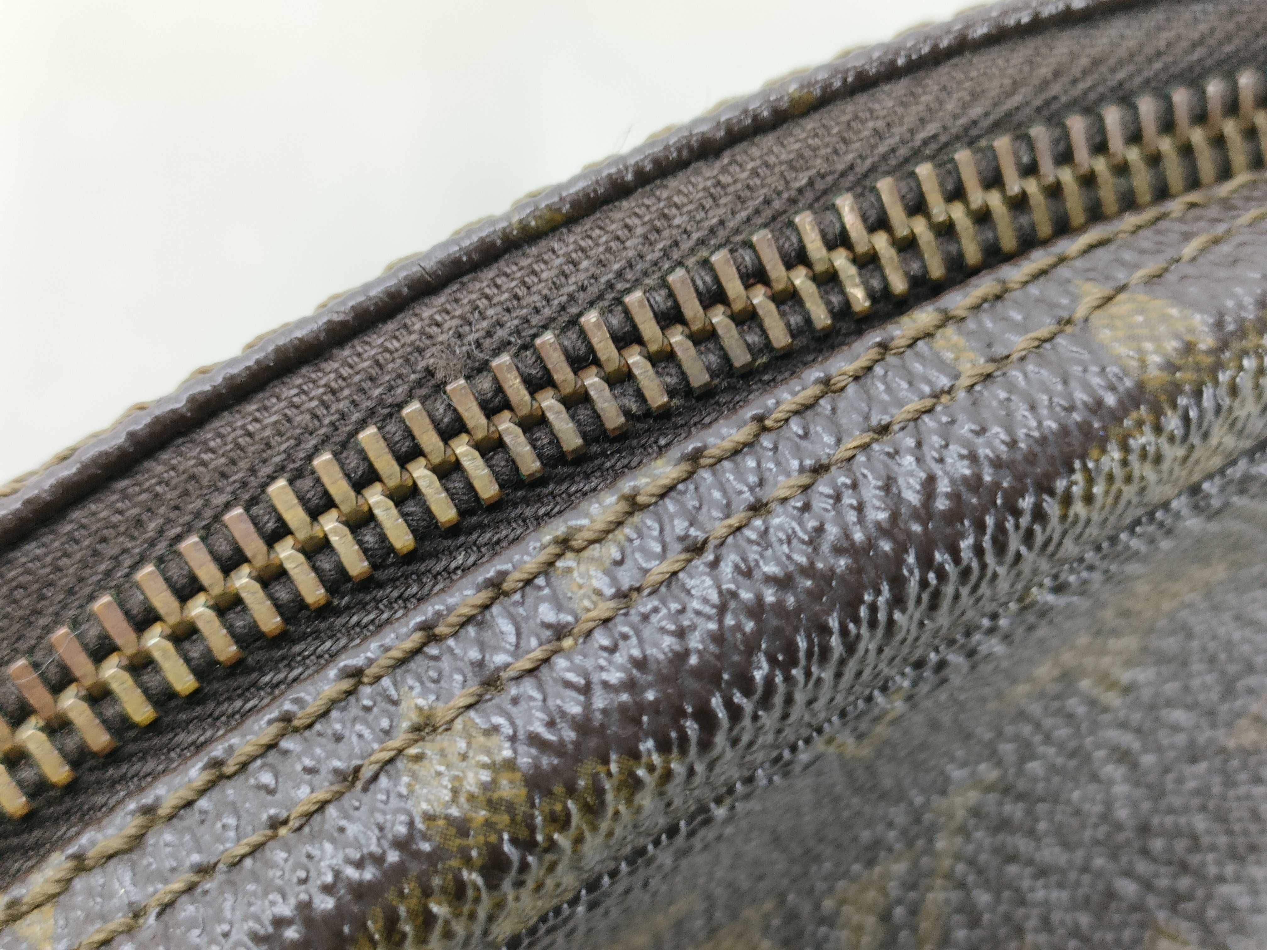 Monogram Louis Vuitton Troussard Toilette Monogram Clutch Bag Pouch — view 5