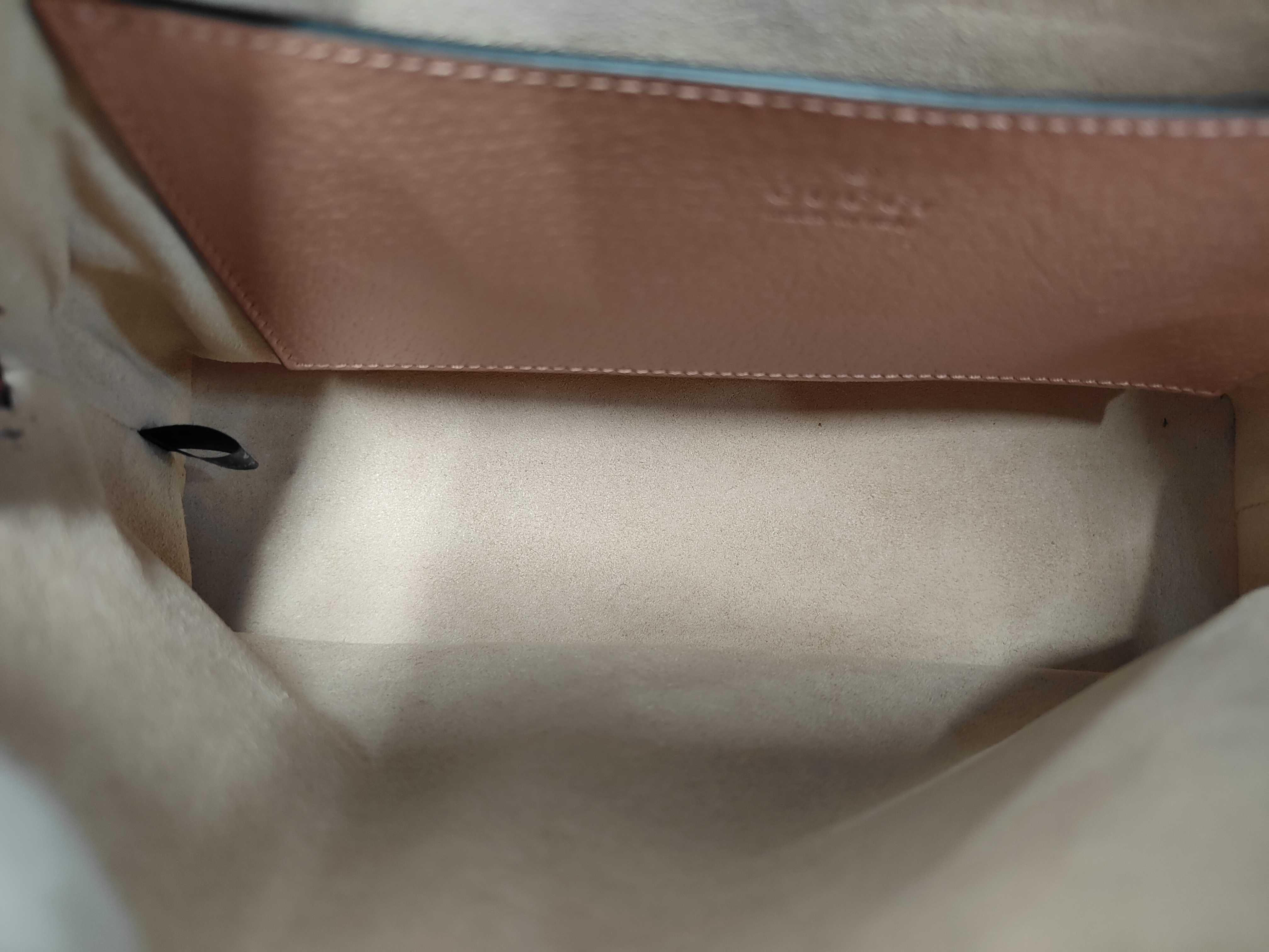 GG Canvas Pink Shoulder Bag 744434 — view 9
