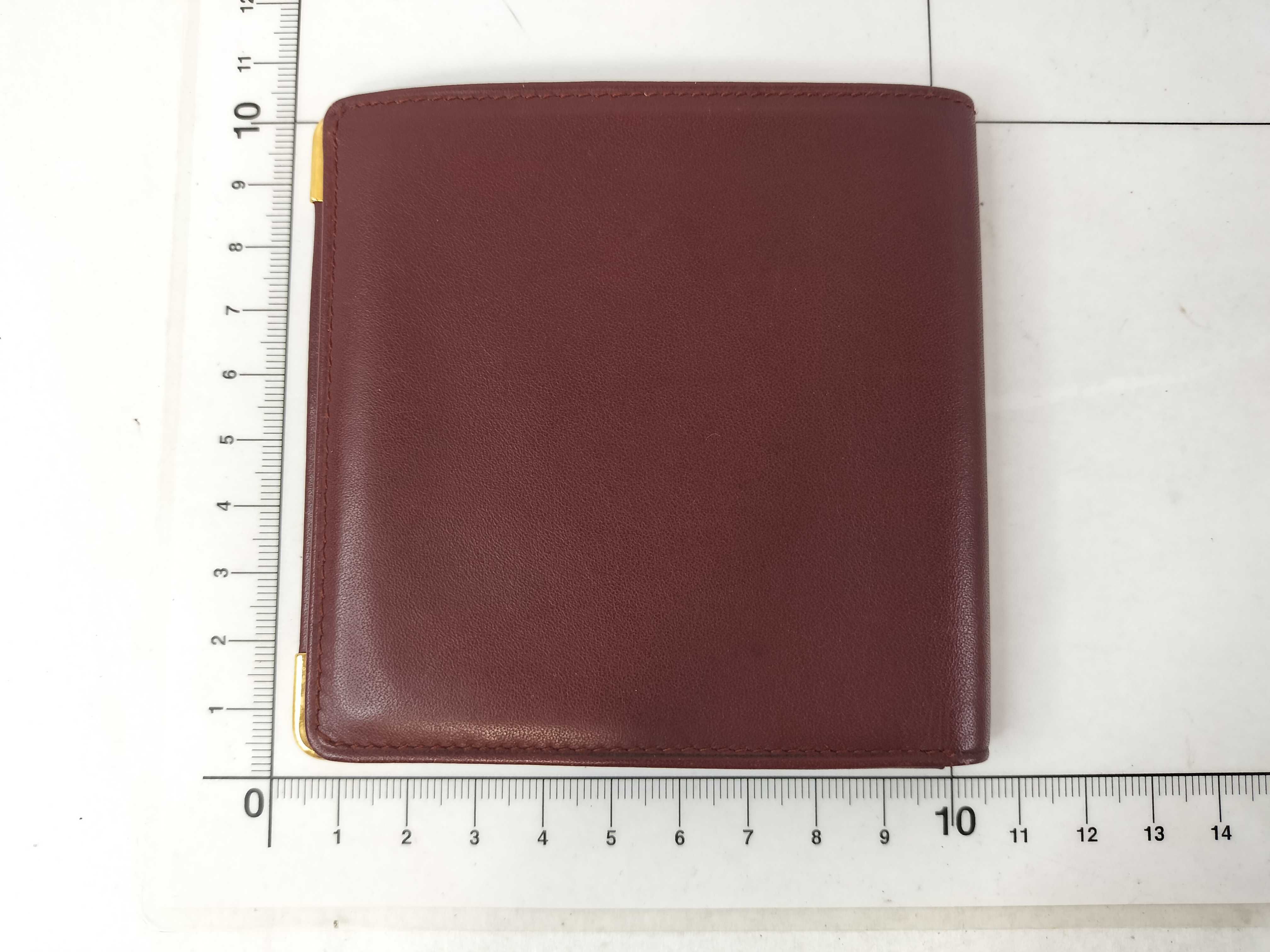 Must Wallet — view 2