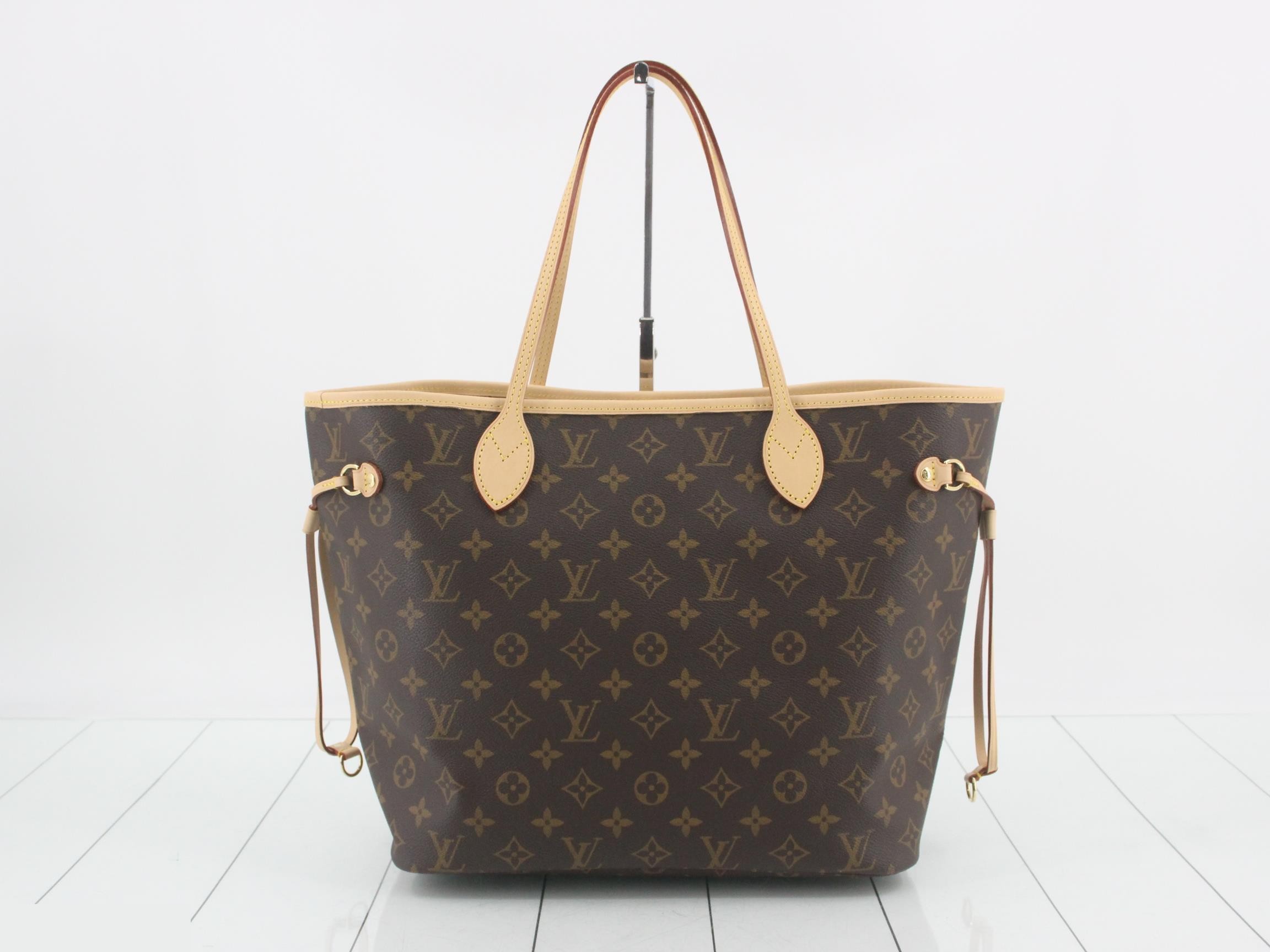 M46975 Neverfull MM Rose Beige Unused — view 2