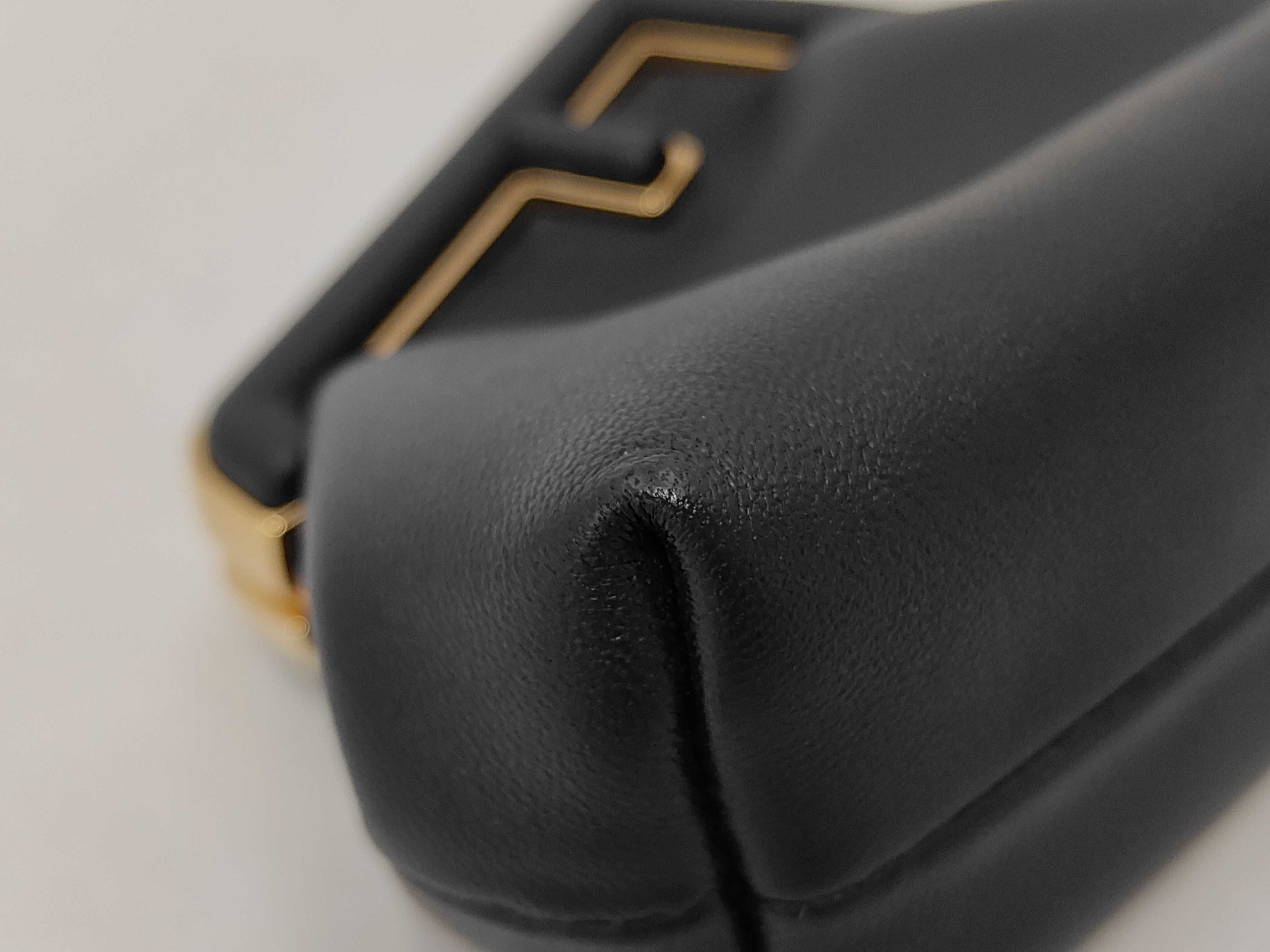 Chain Shoulder Bag — view 6