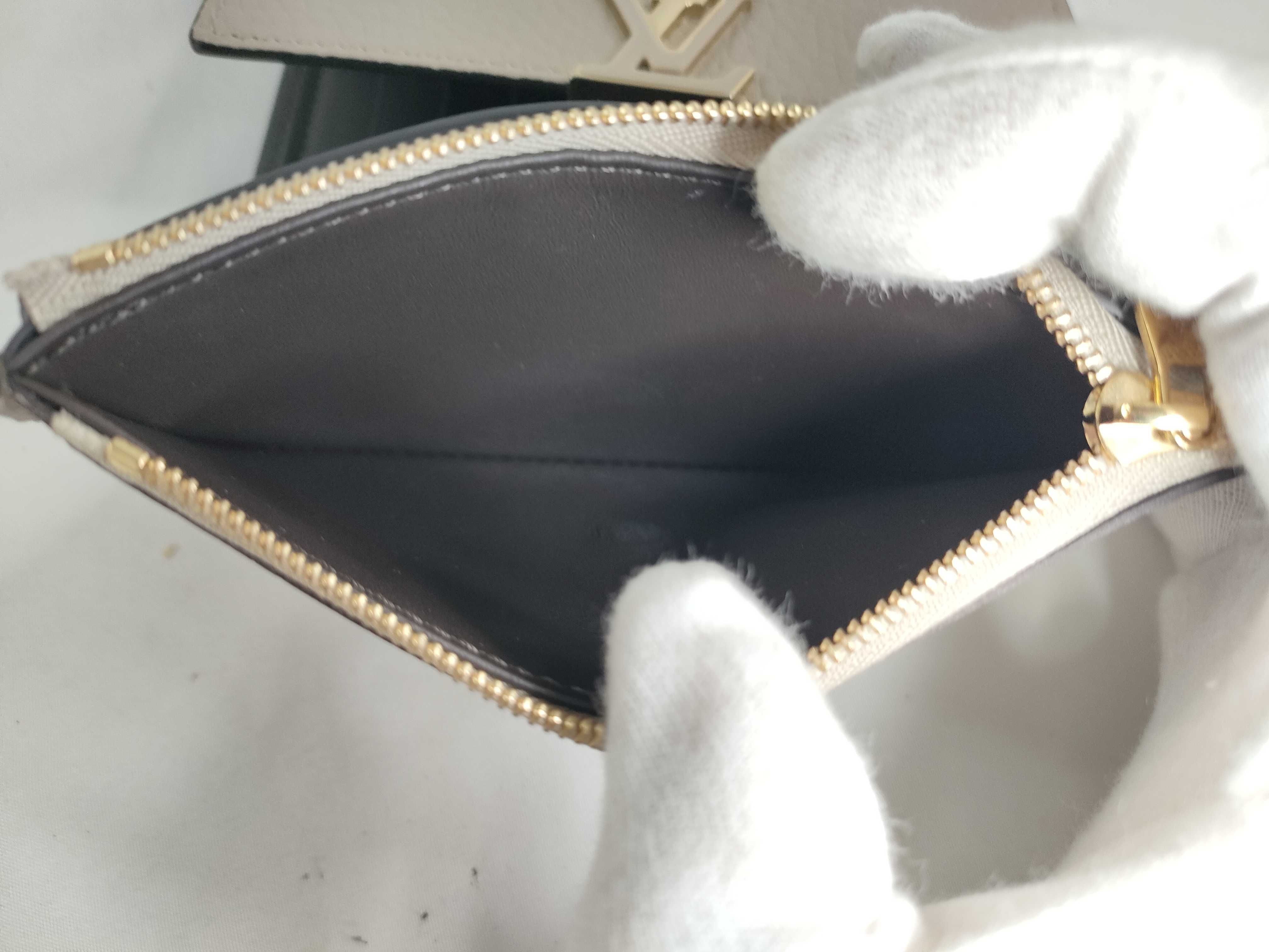 Portefeuille Capucines Compact M62159 RFID Tri-fold Wallet — view 12