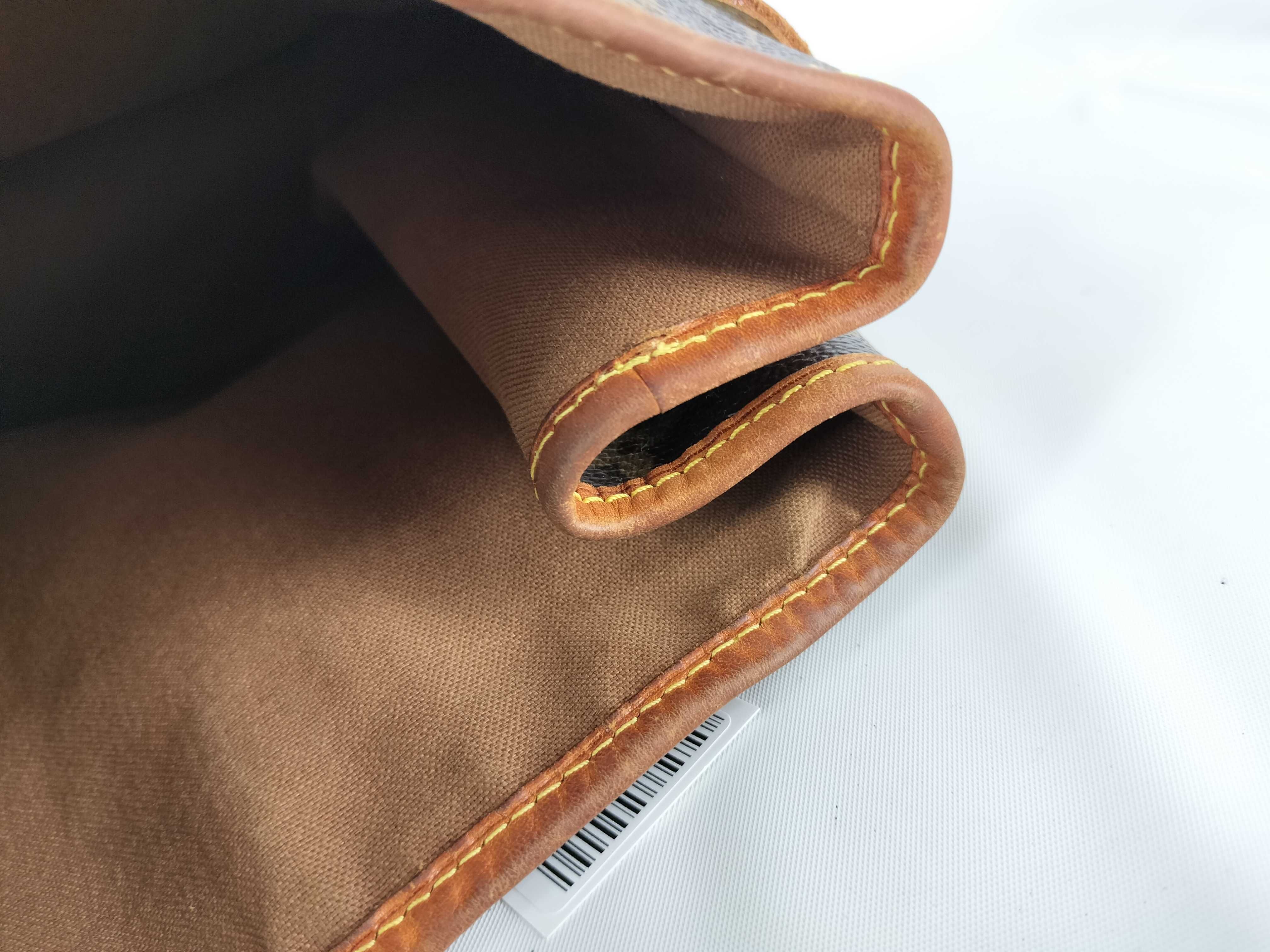 Monogram Batignolles Horizontal Handbag — view 11