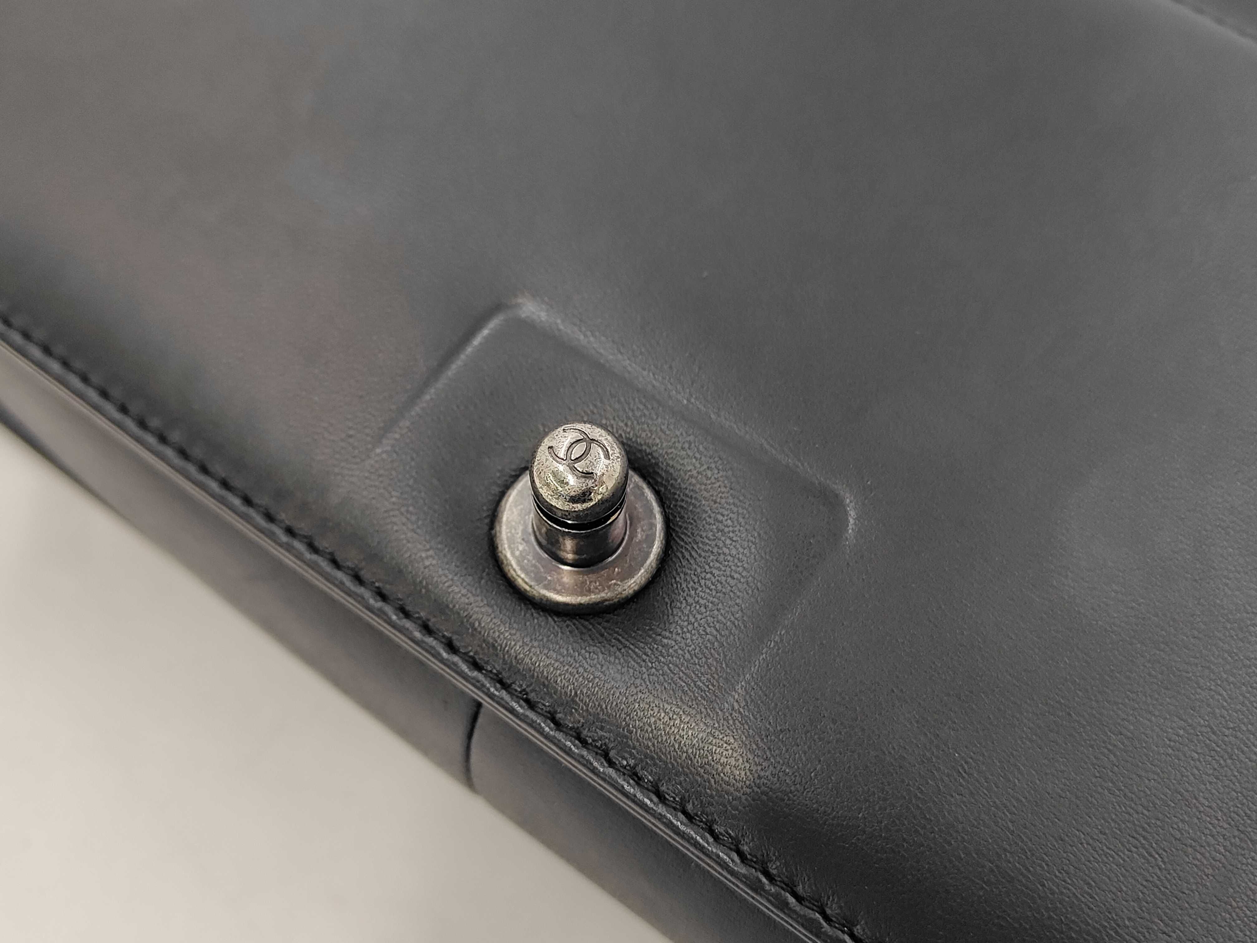 Boy Chanel 25 Lambskin Shoulder Bag — view 12