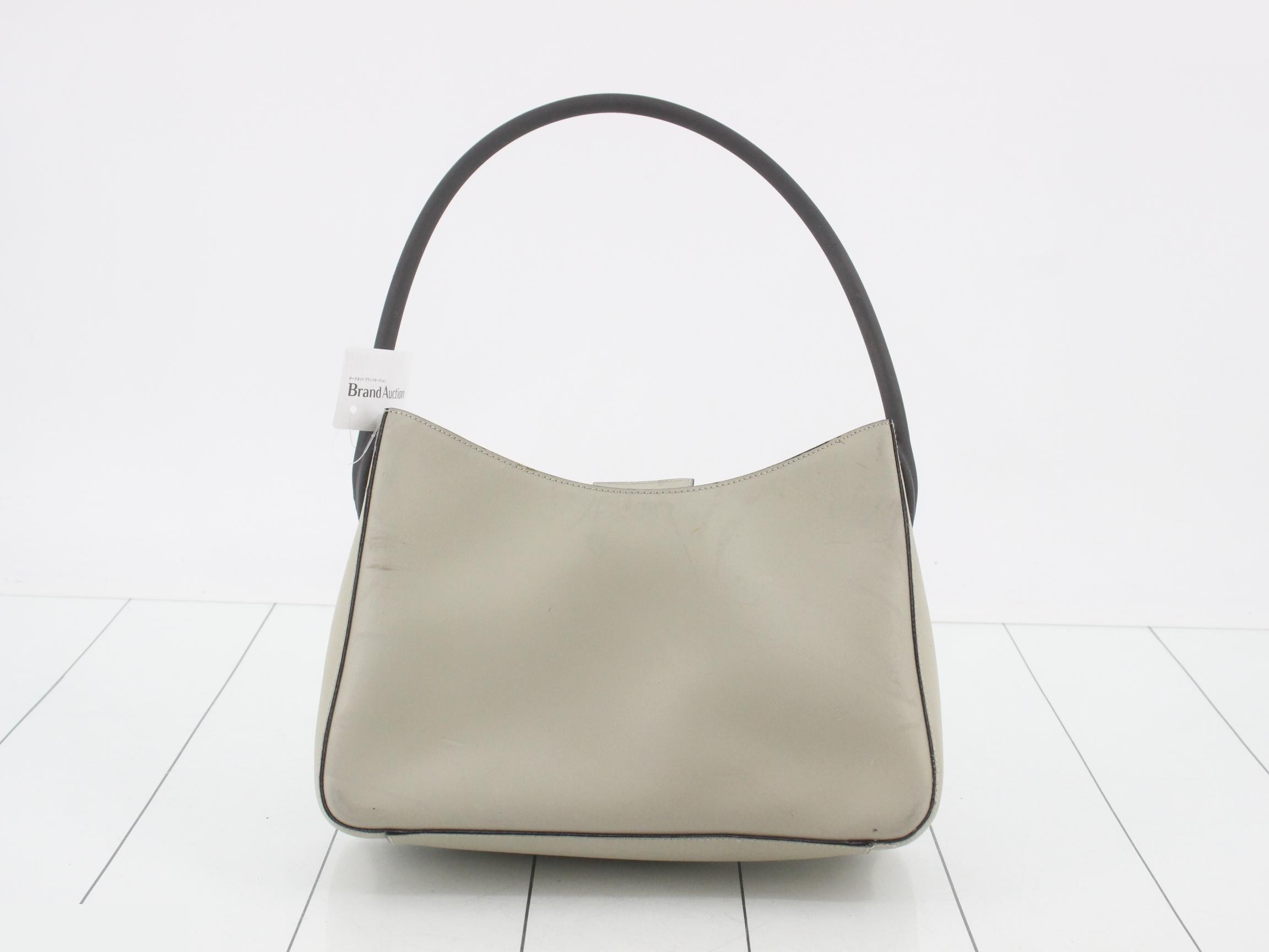 ａｒｃｈｉｖｅ ｂａｇ — view 2