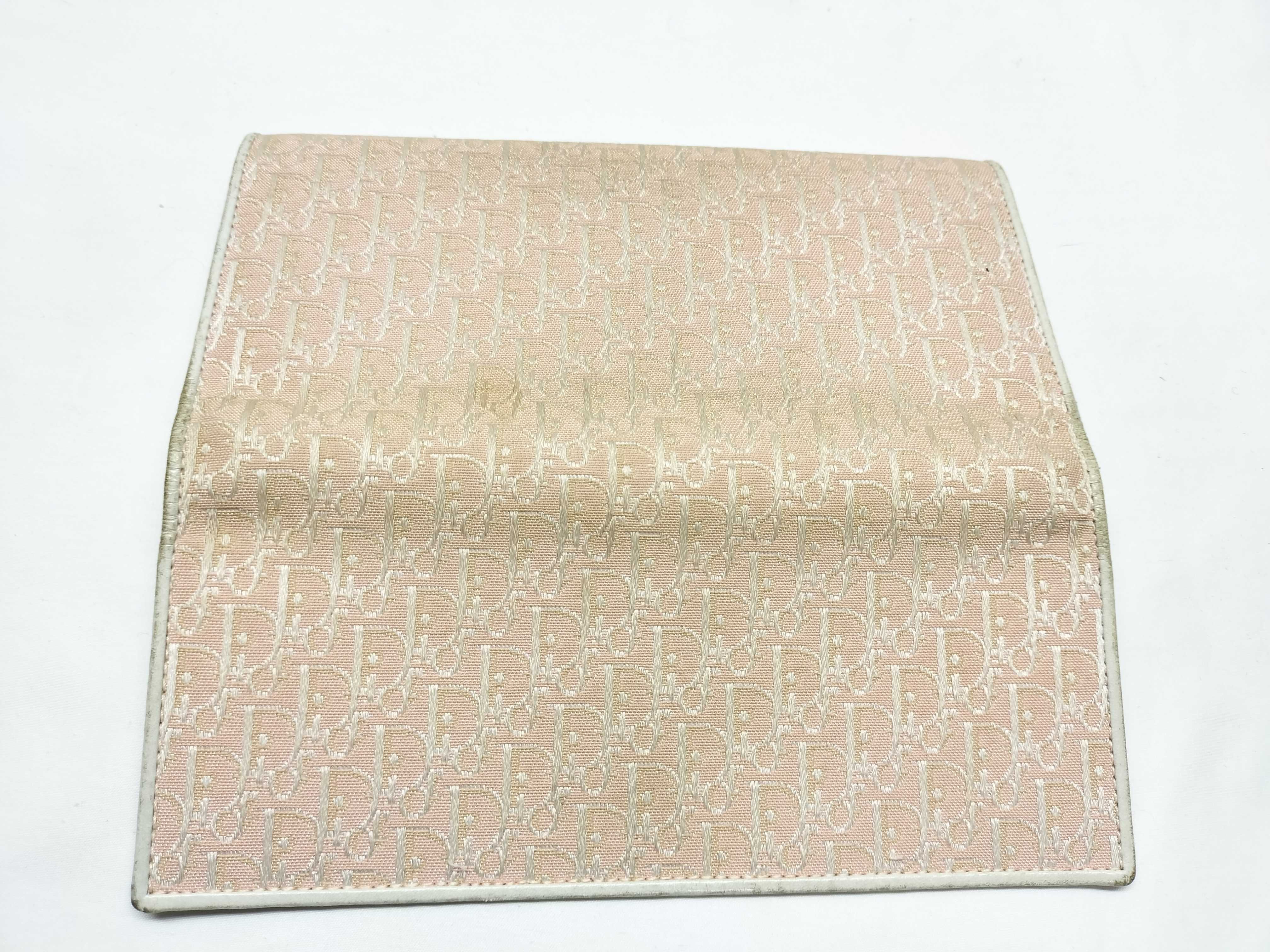 long wallet, pink wallet — view 7