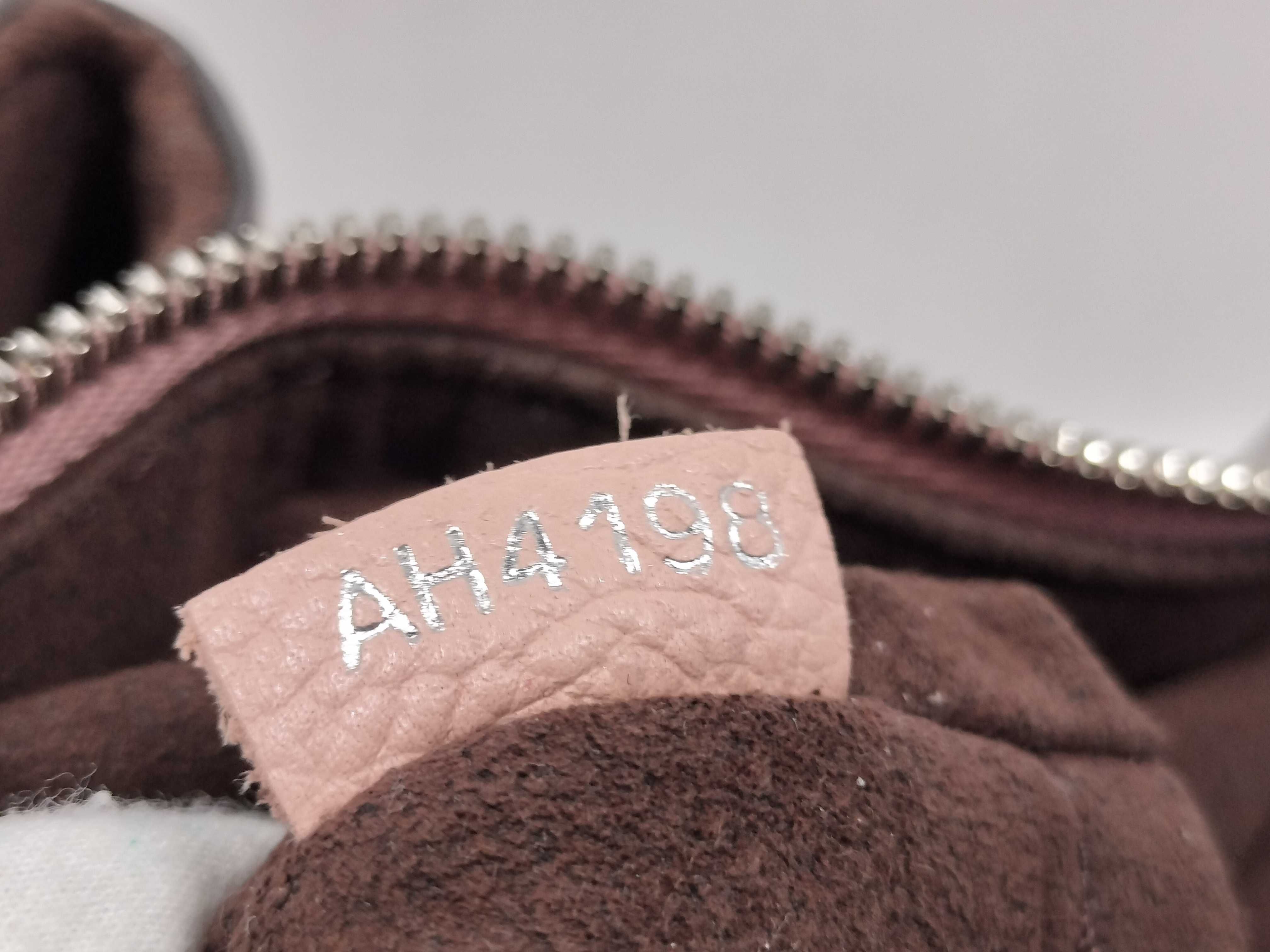 Mahina M55030 Haumea (Omea) Mahina Pink Louis Vuitton Handbag — view 15