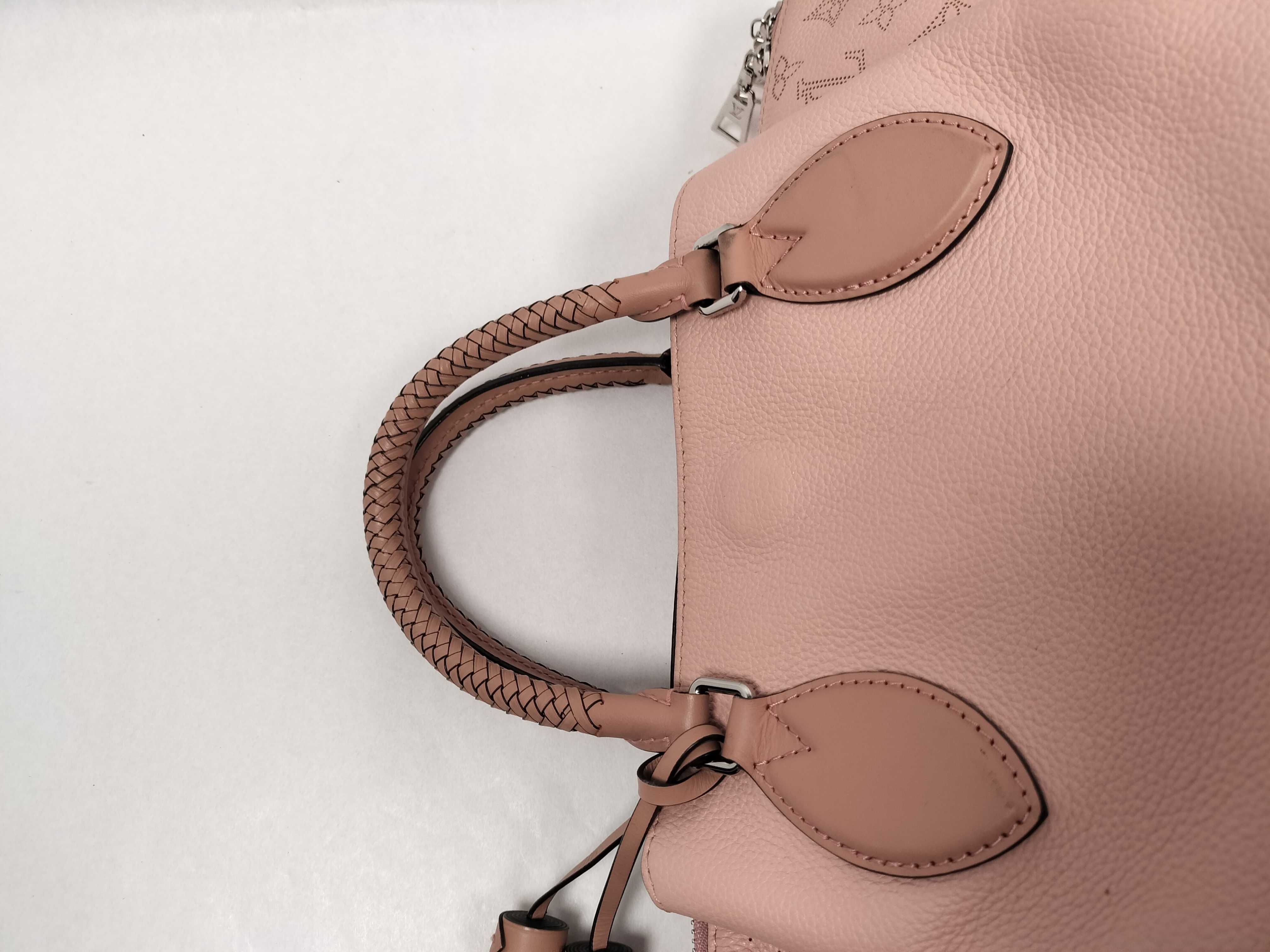 Mahina M55030 Haumea (Omea) Mahina Pink Louis Vuitton Handbag — view 3