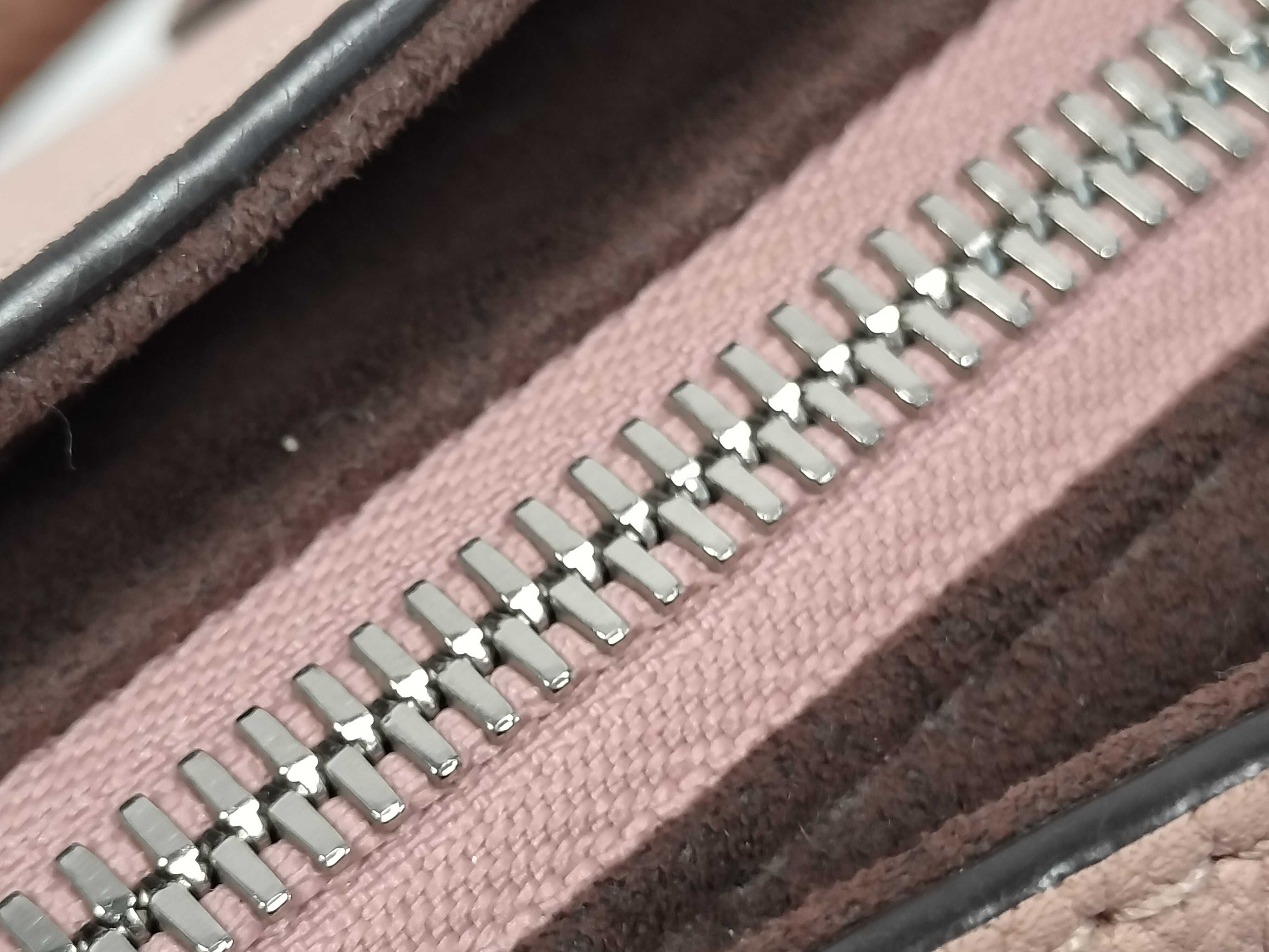 Mahina M55030 Haumea (Omea) Mahina Pink Louis Vuitton Handbag — view 8