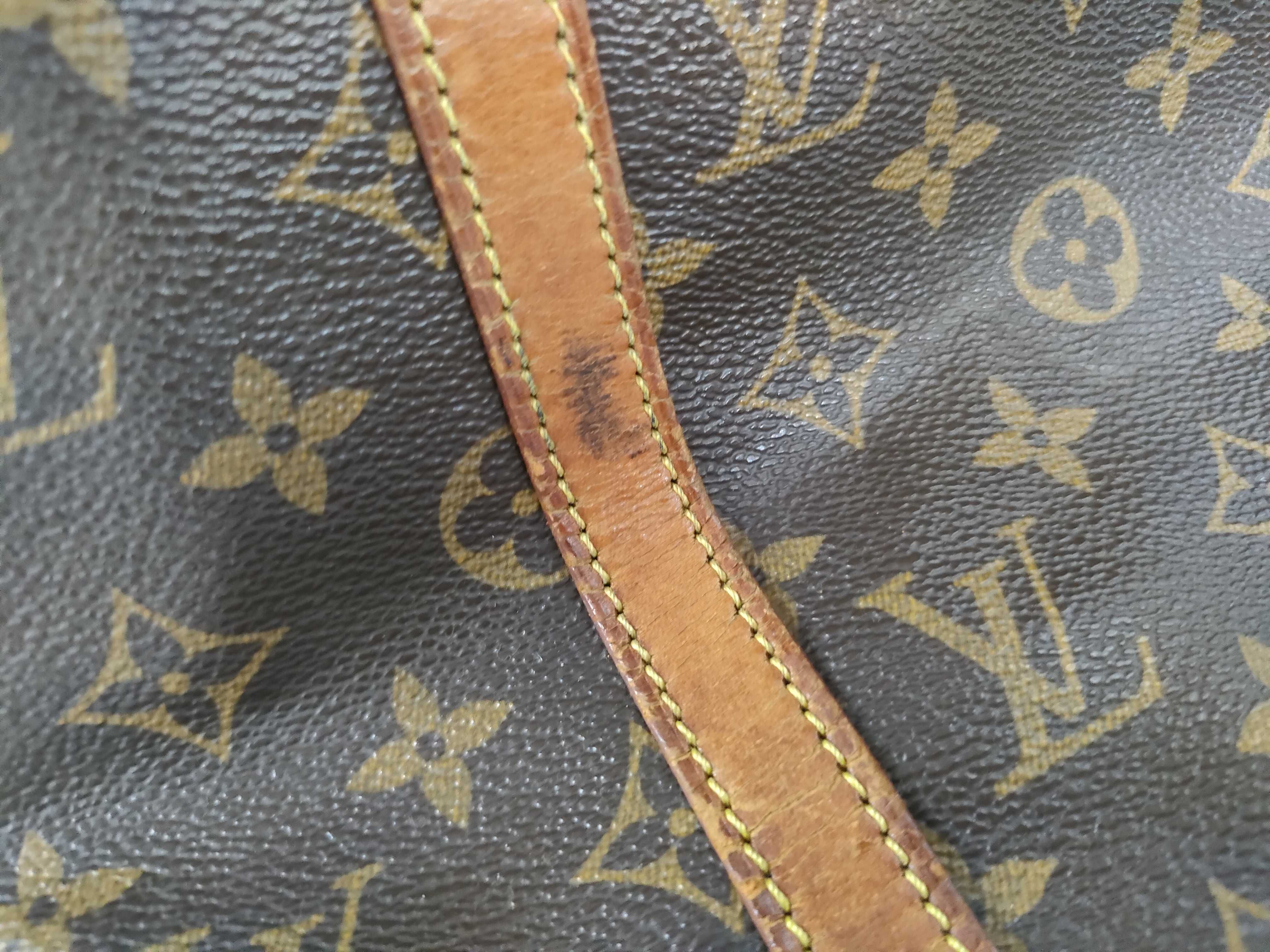 Monogram — view 14