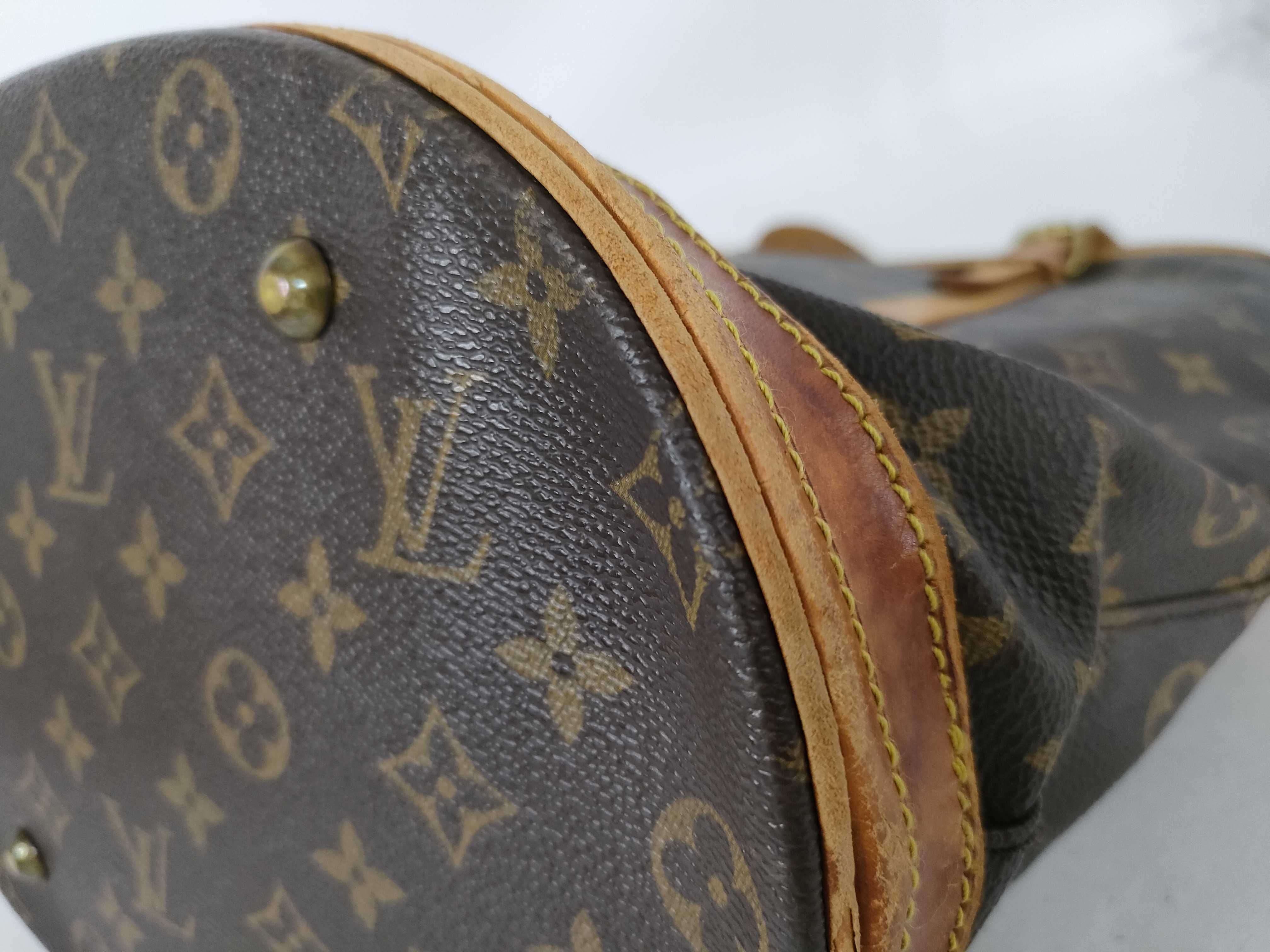 Monogram — view 6