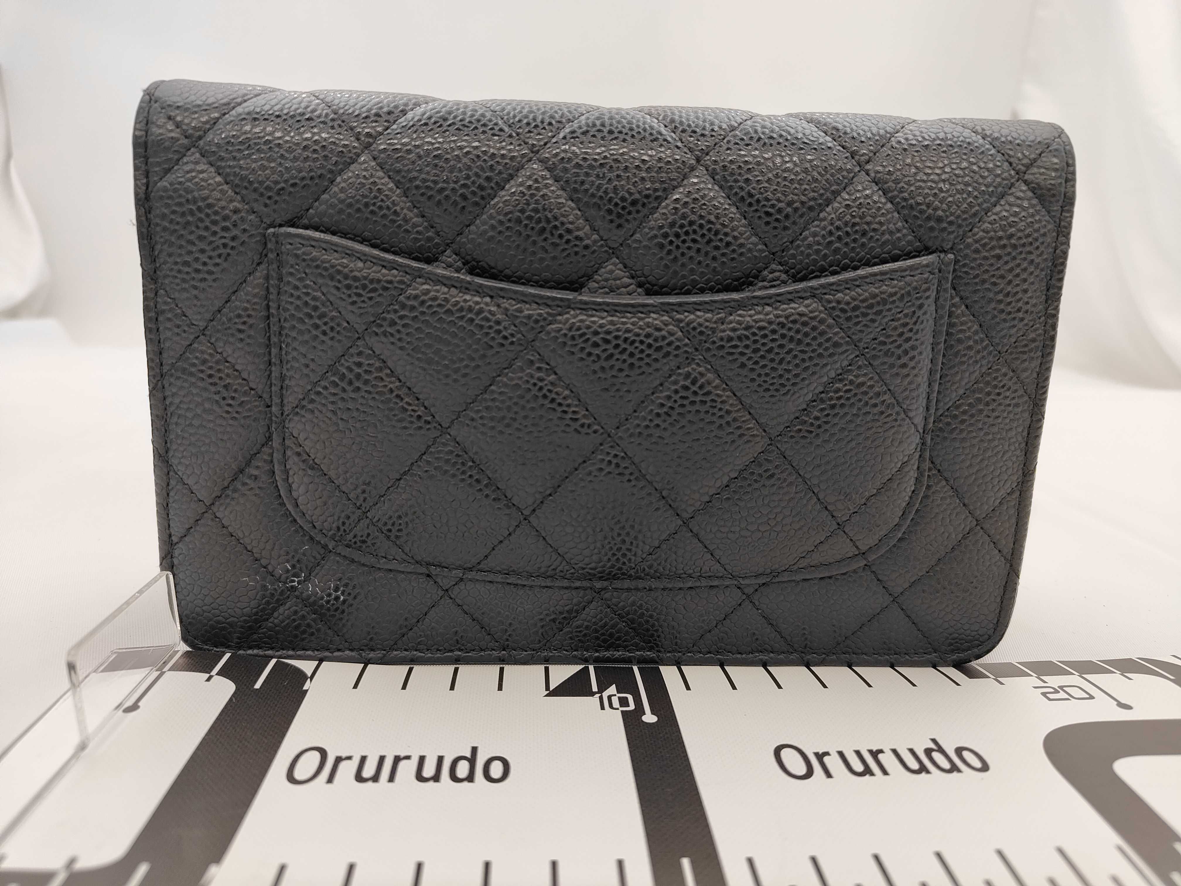 Chain Wallet Caviar Black GP Shoulder Bag — view 2
