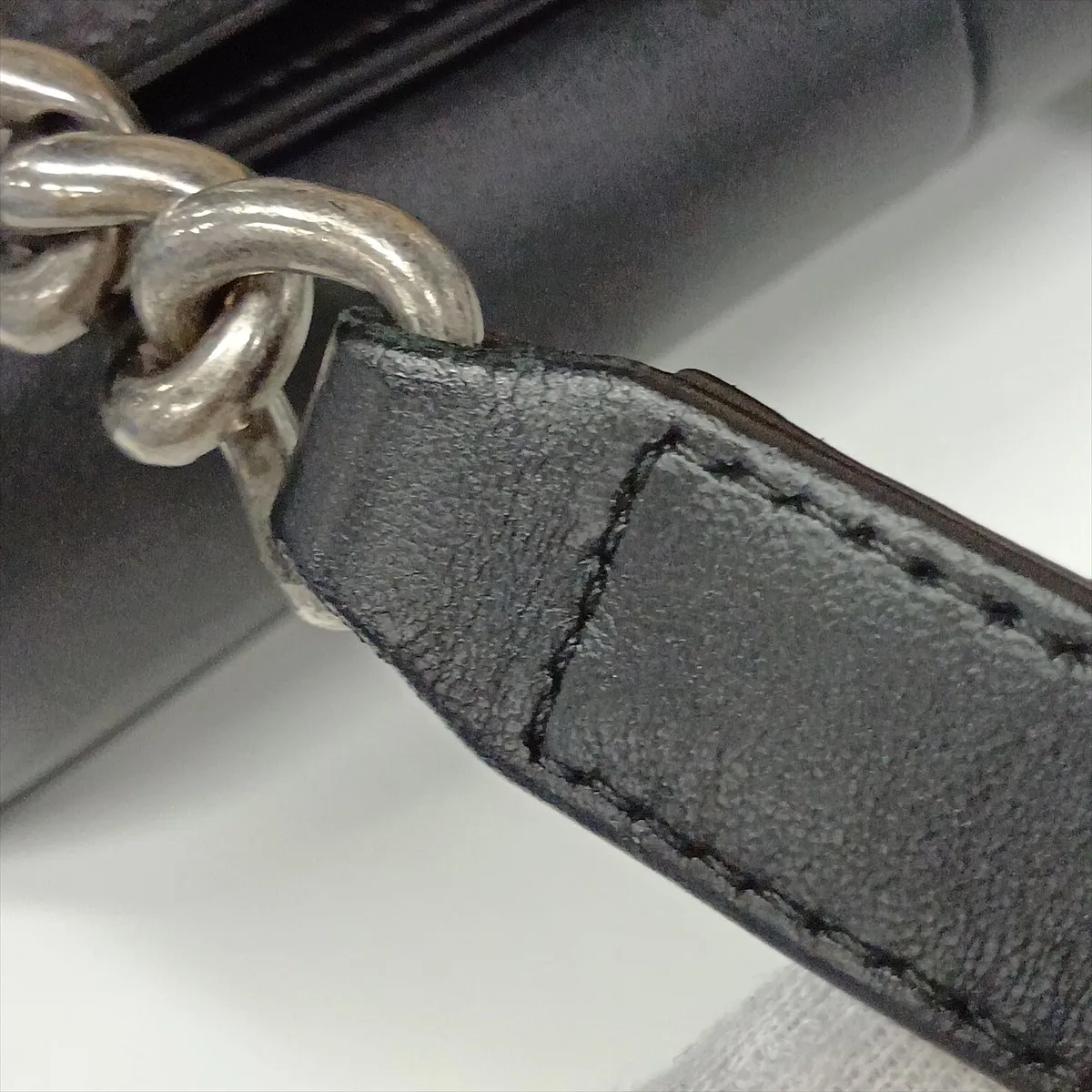 Boy Chanel 25 Lambskin Chain Shoulder Bag, Black with Gunmetal Hardware, 18379612, Serial Number 18, A67086 — view 11