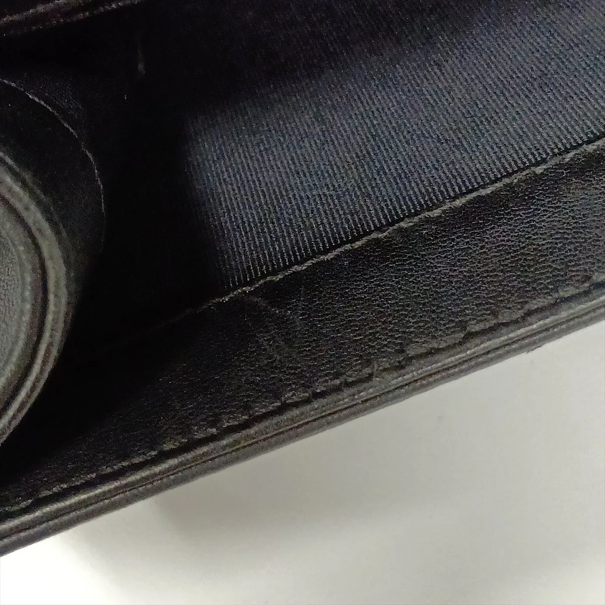 Boy Chanel 25 Lambskin Chain Shoulder Bag, Black with Gunmetal Hardware, 18379612, Serial Number 18, A67086 — view 15