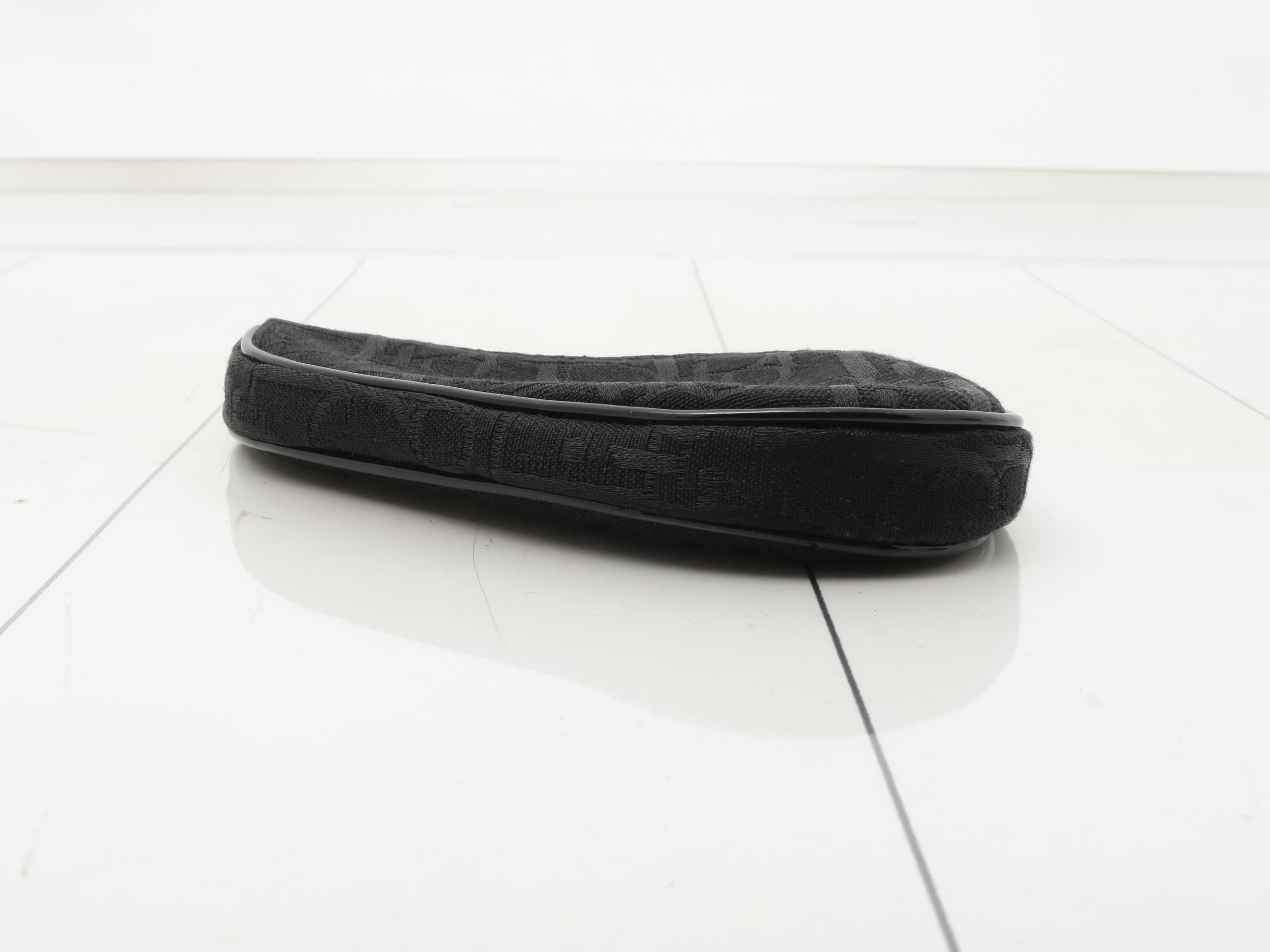 Trotter (Bag) Pouch Saddle Black — view 3