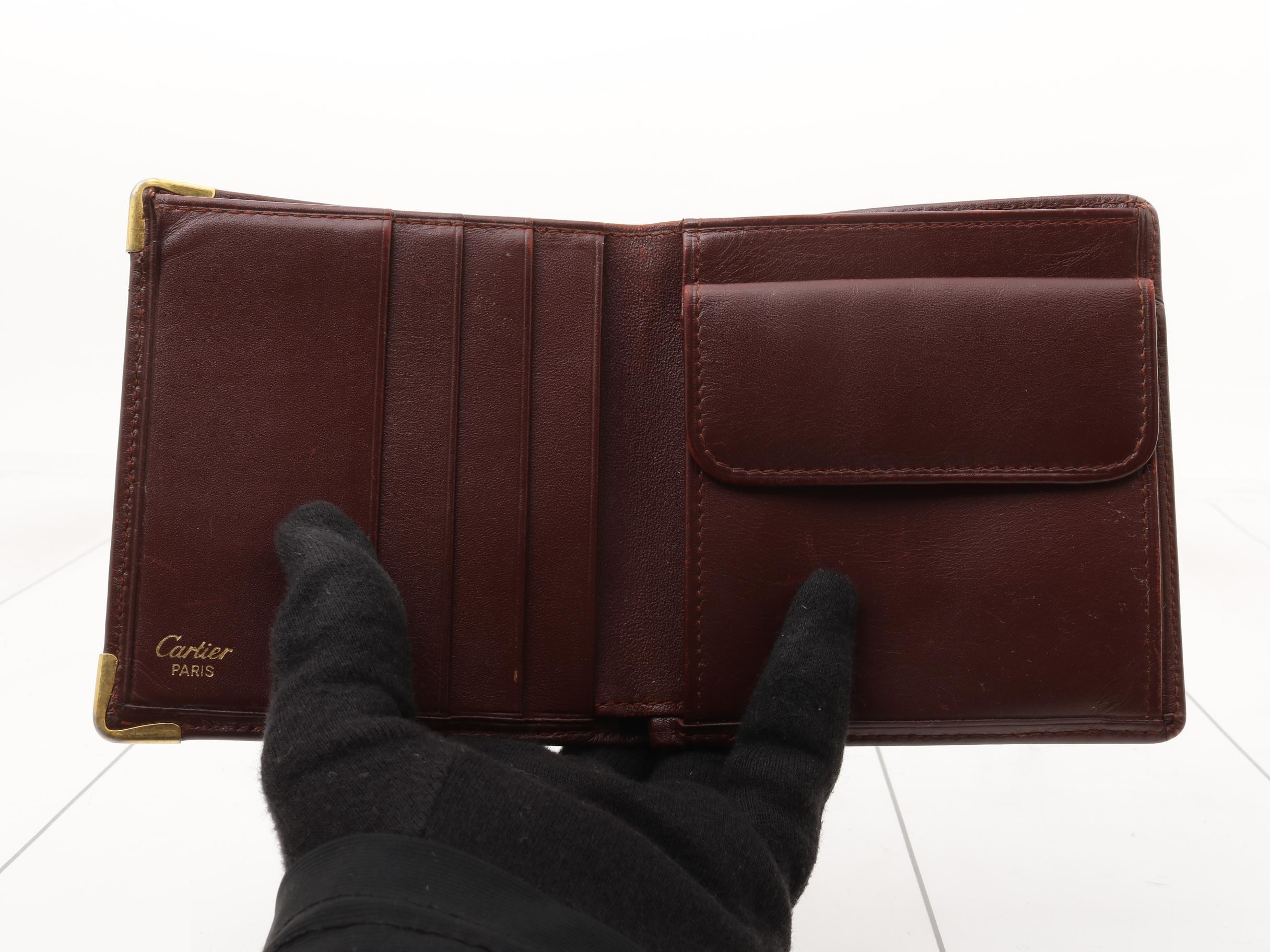 Must Line (Bag) - Bi-fold Wallet — view 4