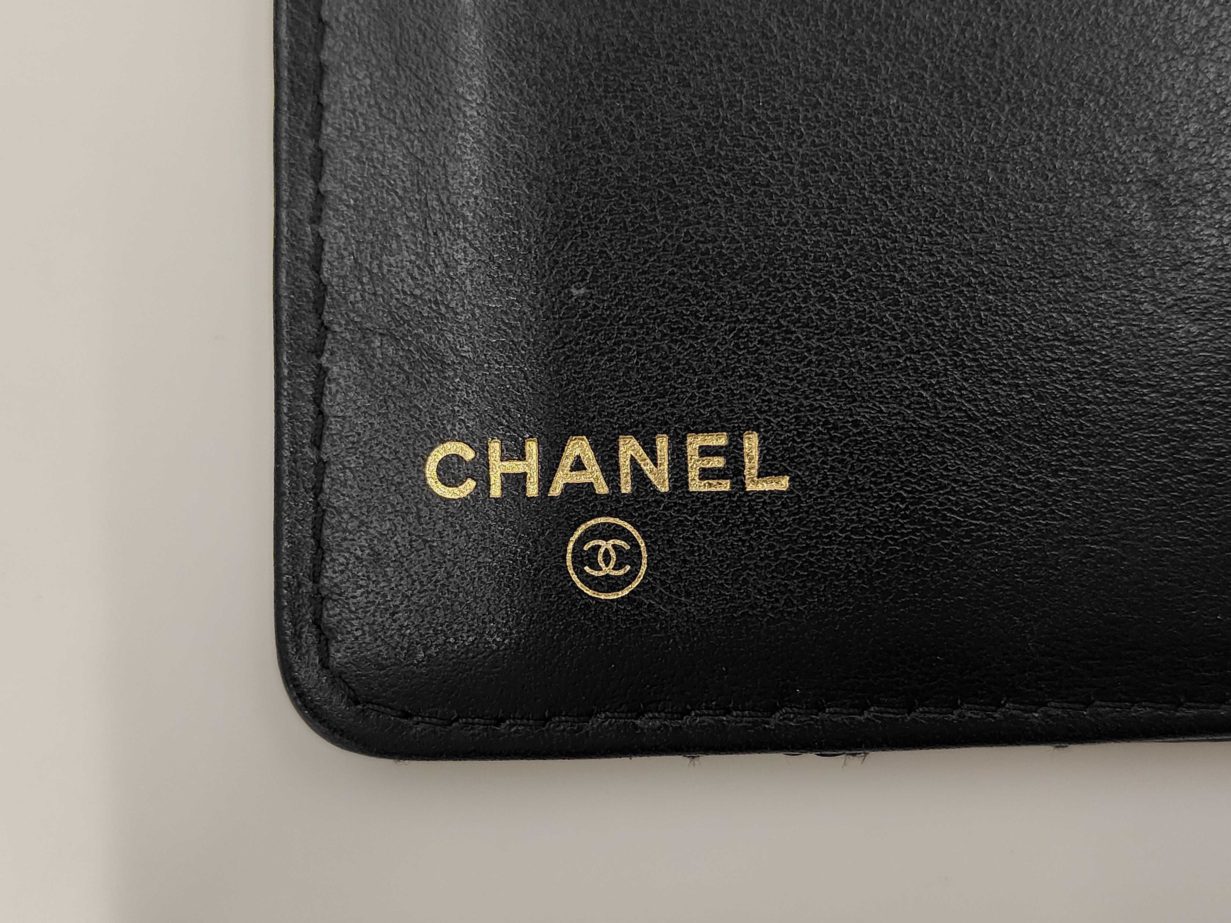 Black Lambskin Camellia Wallet (Serial Number 26) — view 8