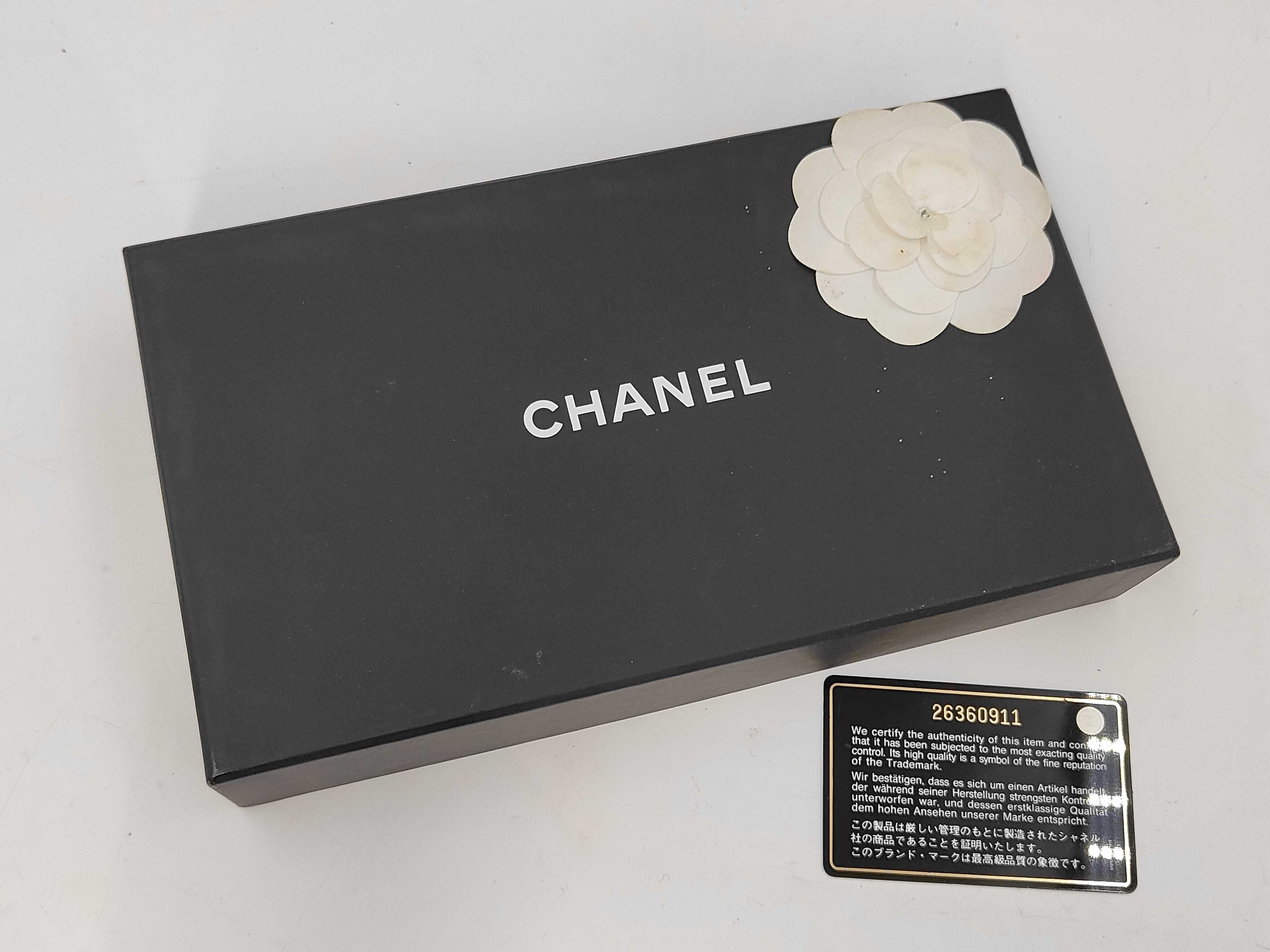 Black Lambskin Camellia Wallet (Serial Number 26) — view 9