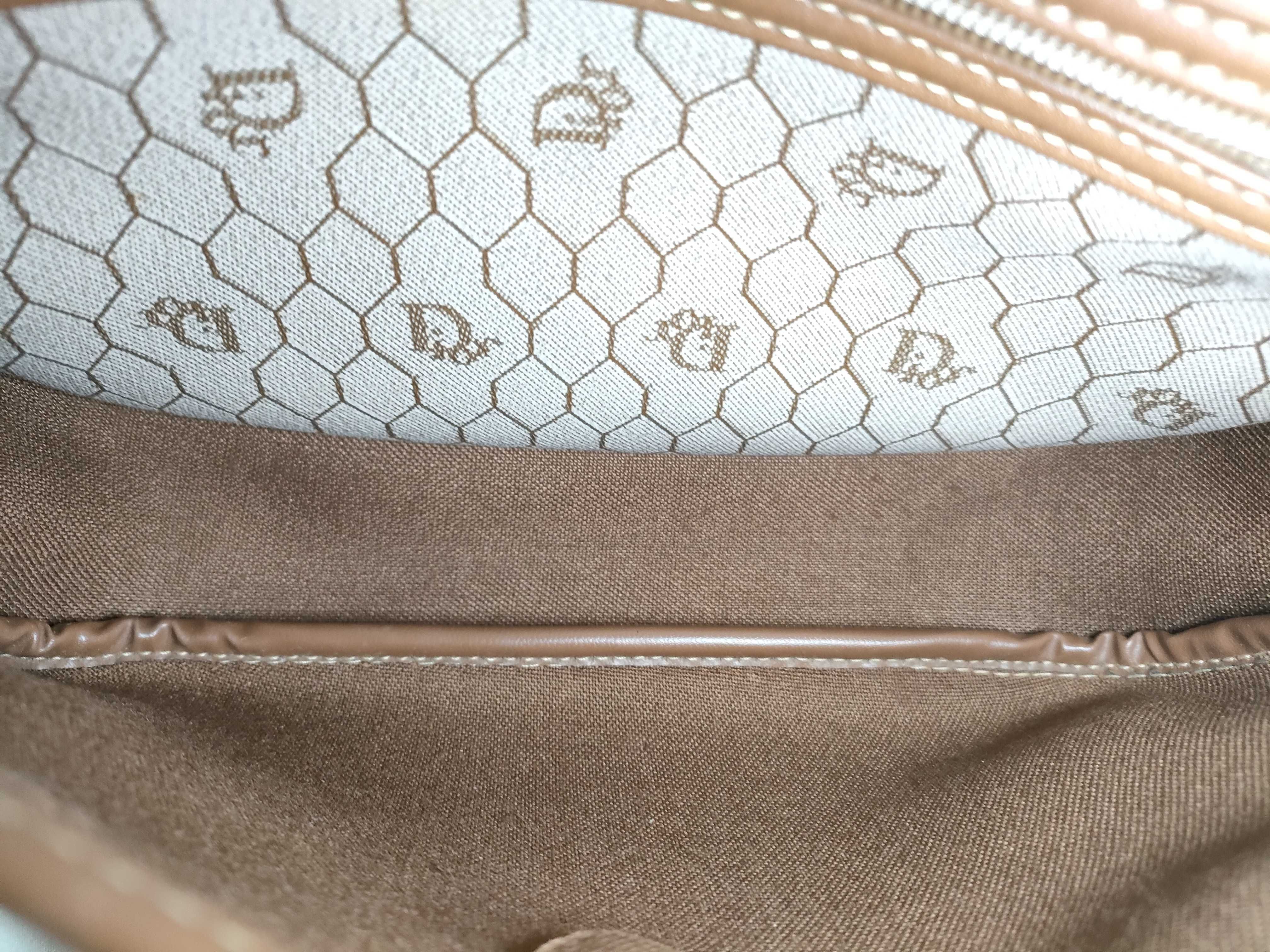 Honeycomb PVC Shoulder Bag — view 11