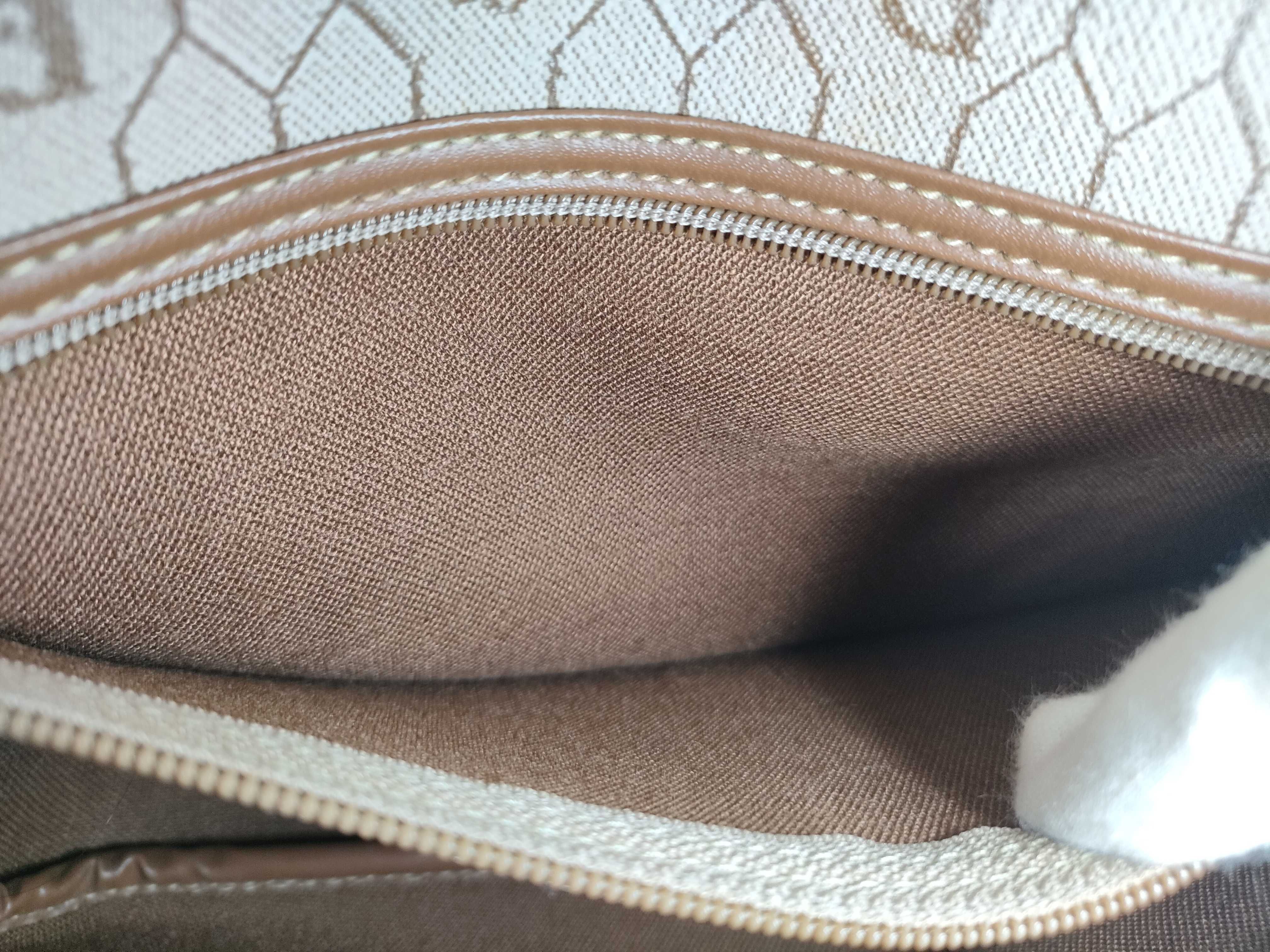 Honeycomb PVC Shoulder Bag — view 13
