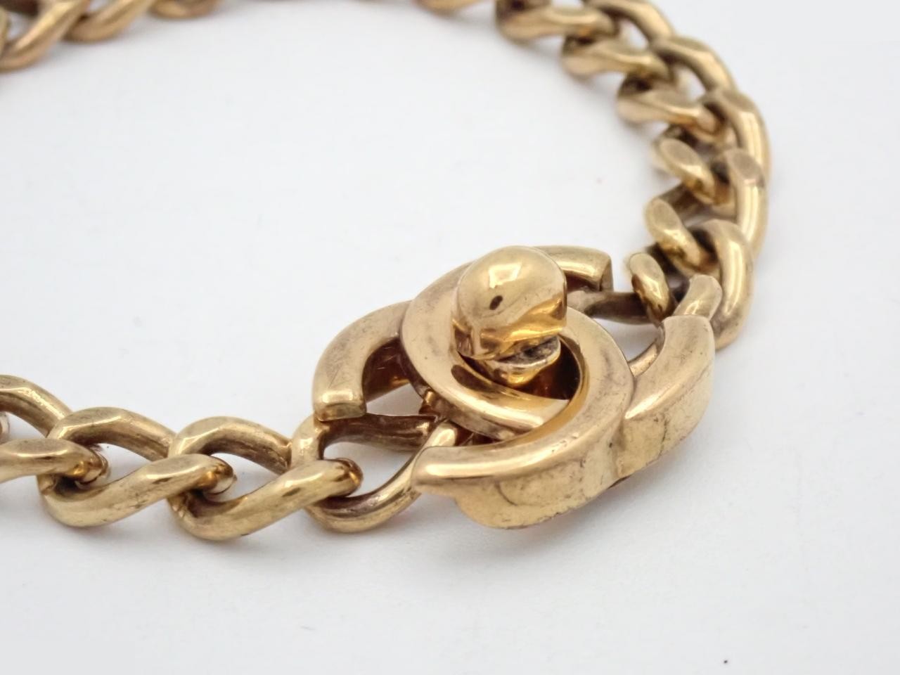 Turnlock bracelet, wrist circumference approximately 17cm — view 3