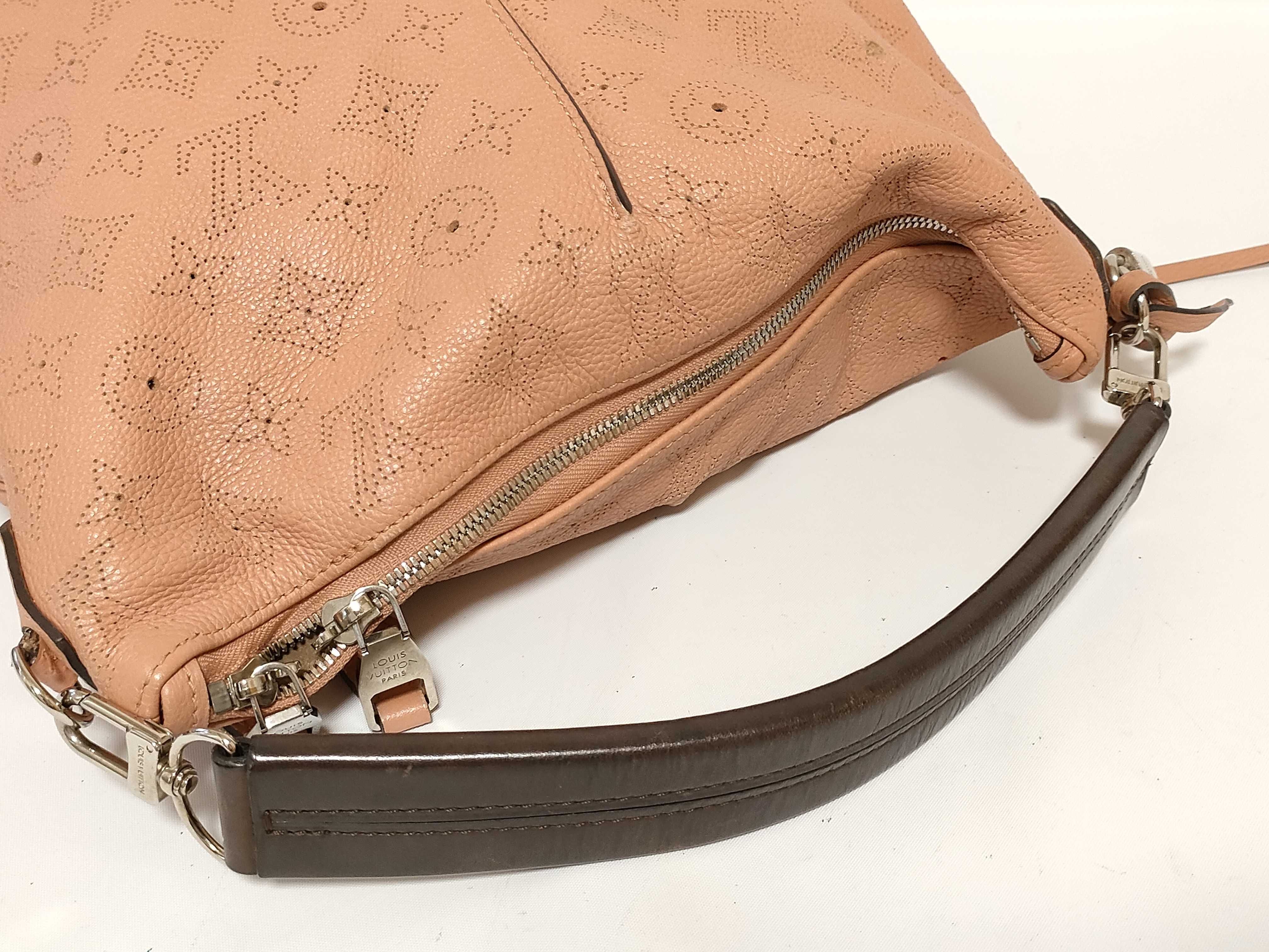Mahina Selene PM M94276 (Serial number unclear) Pink Shoulder Bag — view 3