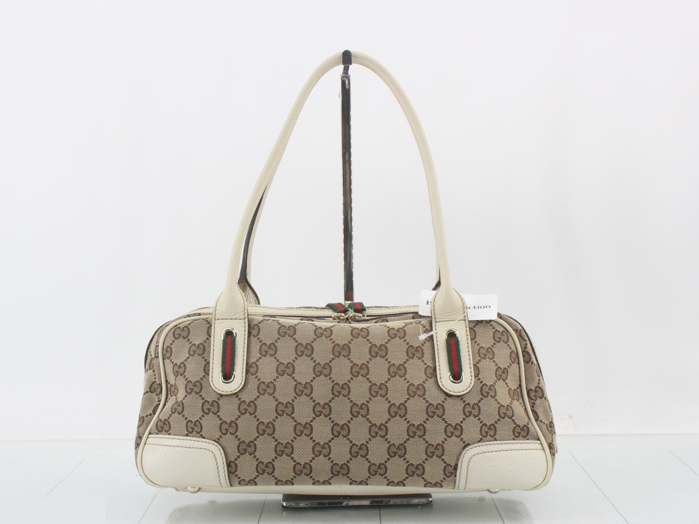 GG Canvas (Bag) - Shoulder Bag — view 2