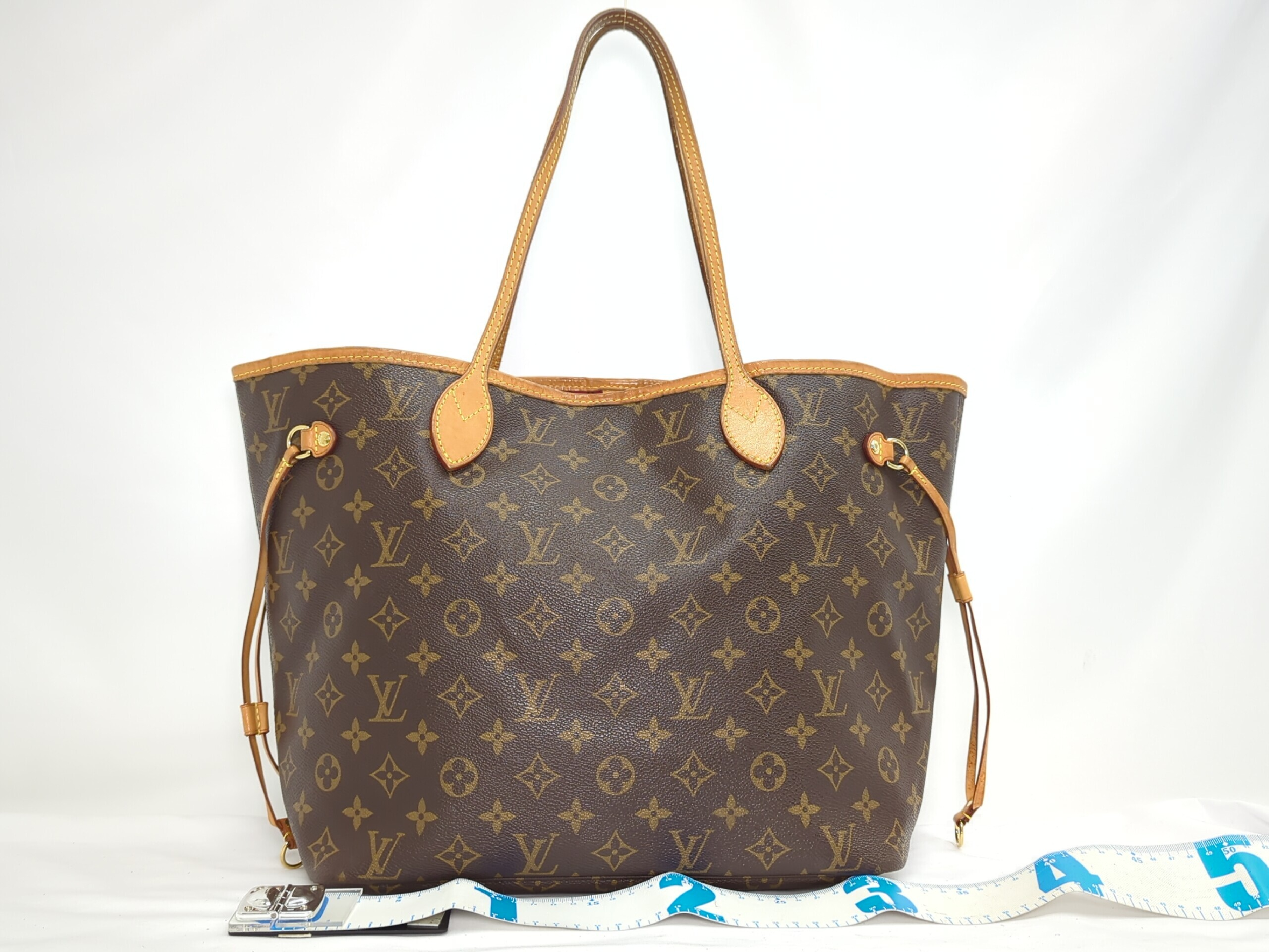 M40996 Monogram Neverfull MM Handbag — view 2