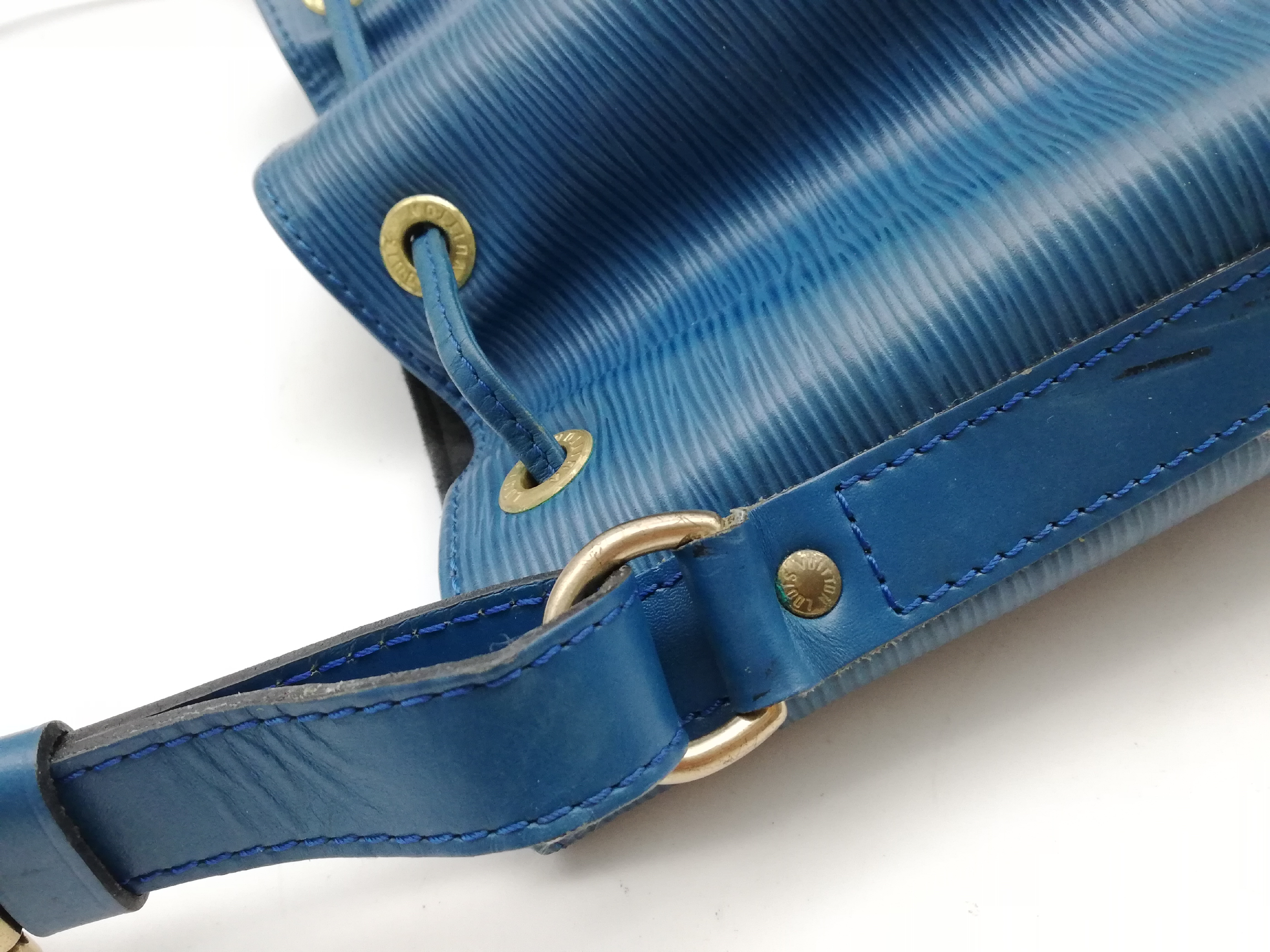 Epi Noe M44005 Shoulder Bag — view 10