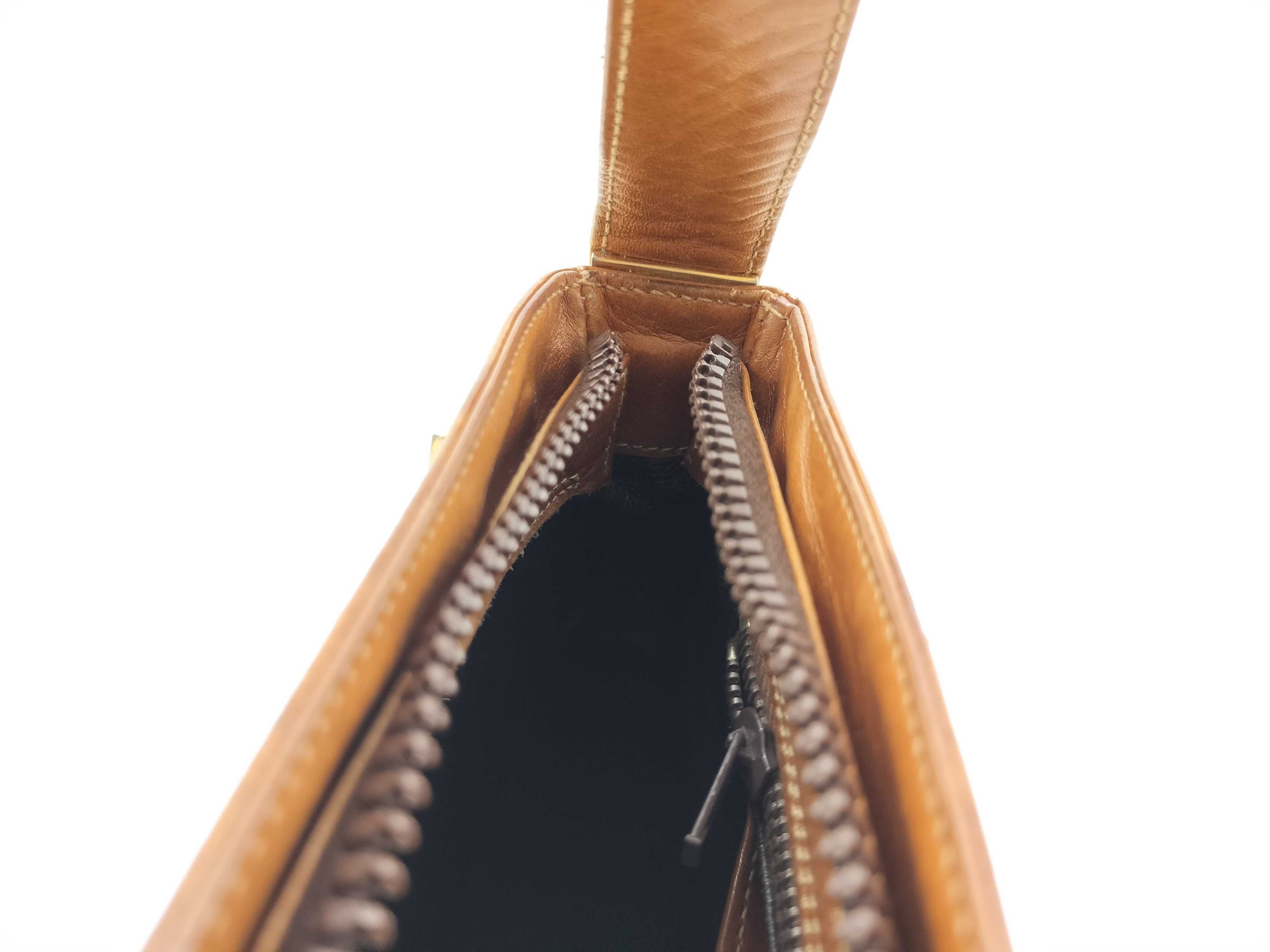 Old Gucci Vintage Sherry Line Leather Handbag One Shoulder Bag — view 15