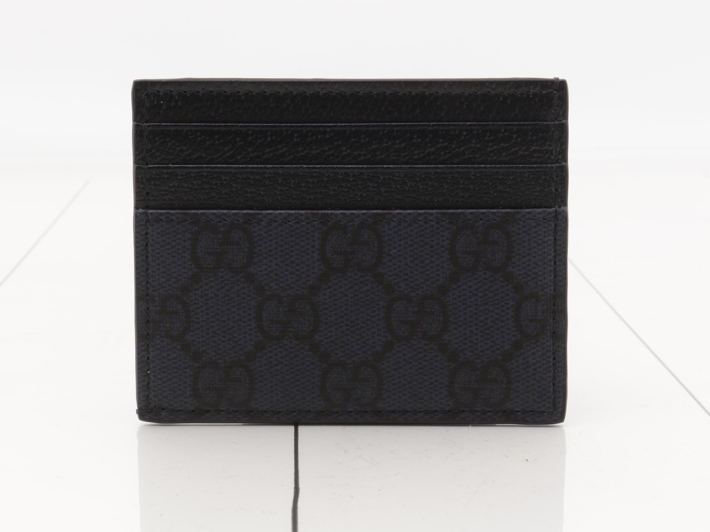 Unused Ophidia card case — view 2