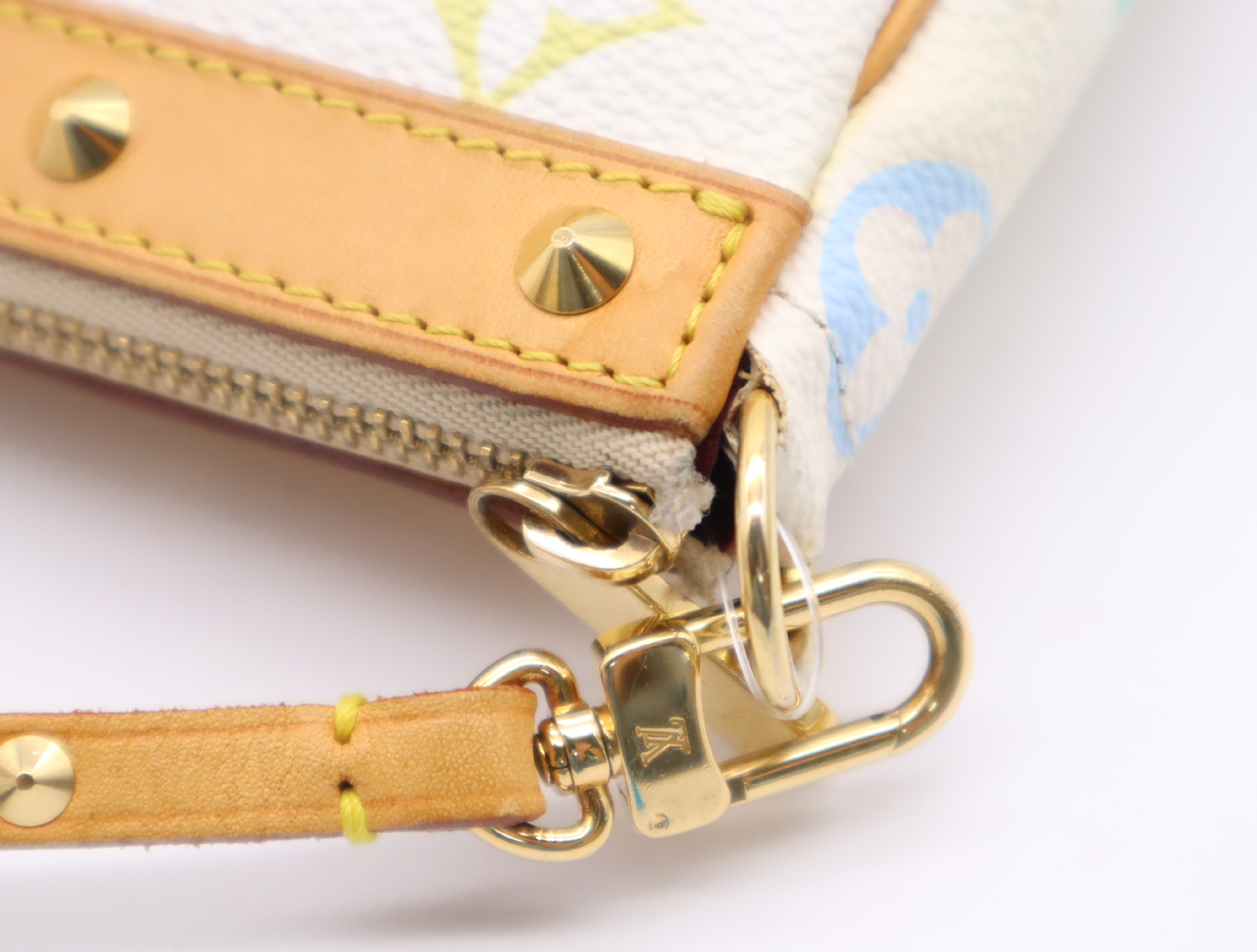 M92649 Multicolor Pochette Accessoires Blanc Pouch — view 9